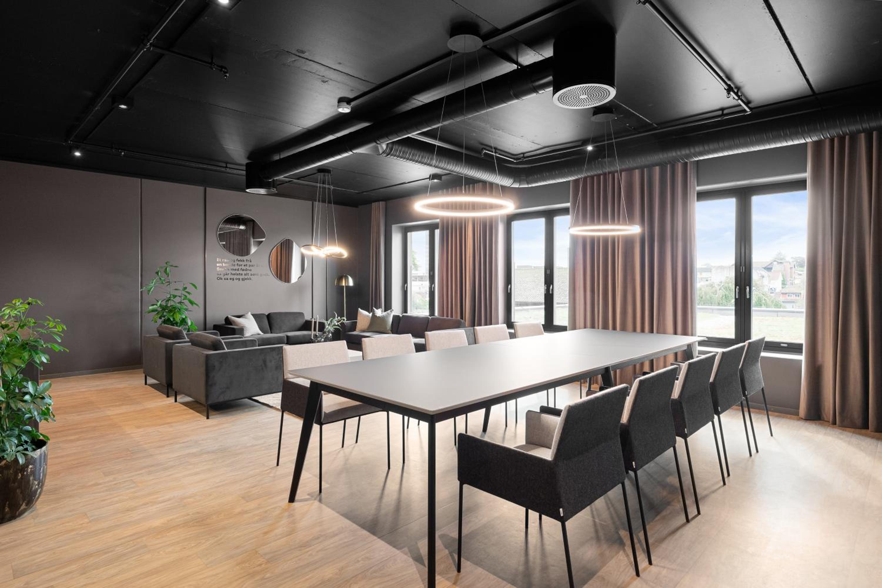 Superior Suite - Photo 4