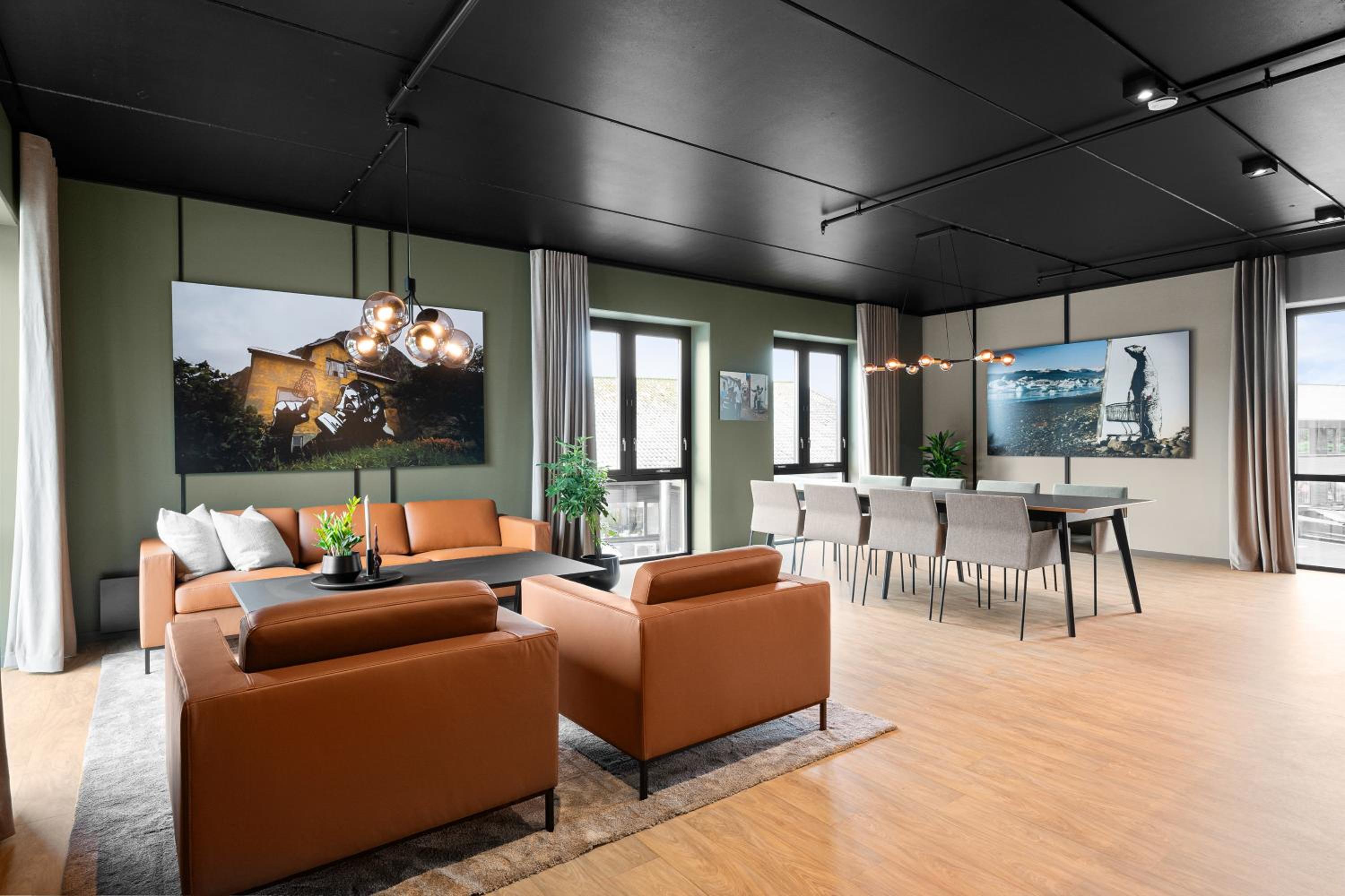 Deluxe Suite - Photo 9