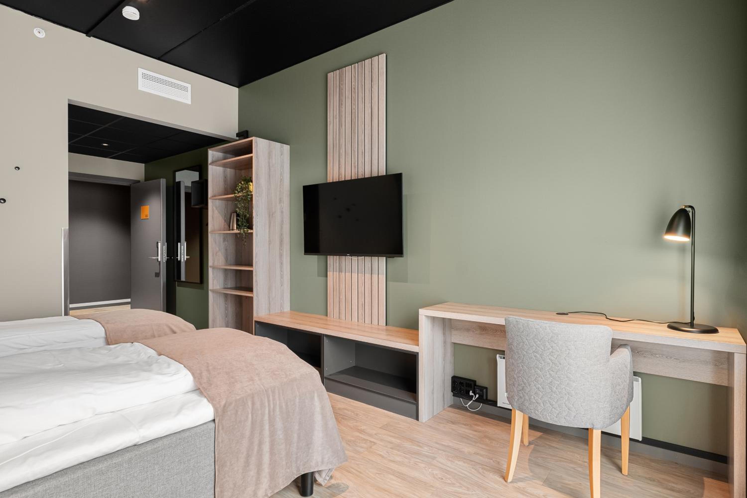 Double or Twin Room - Photo 4