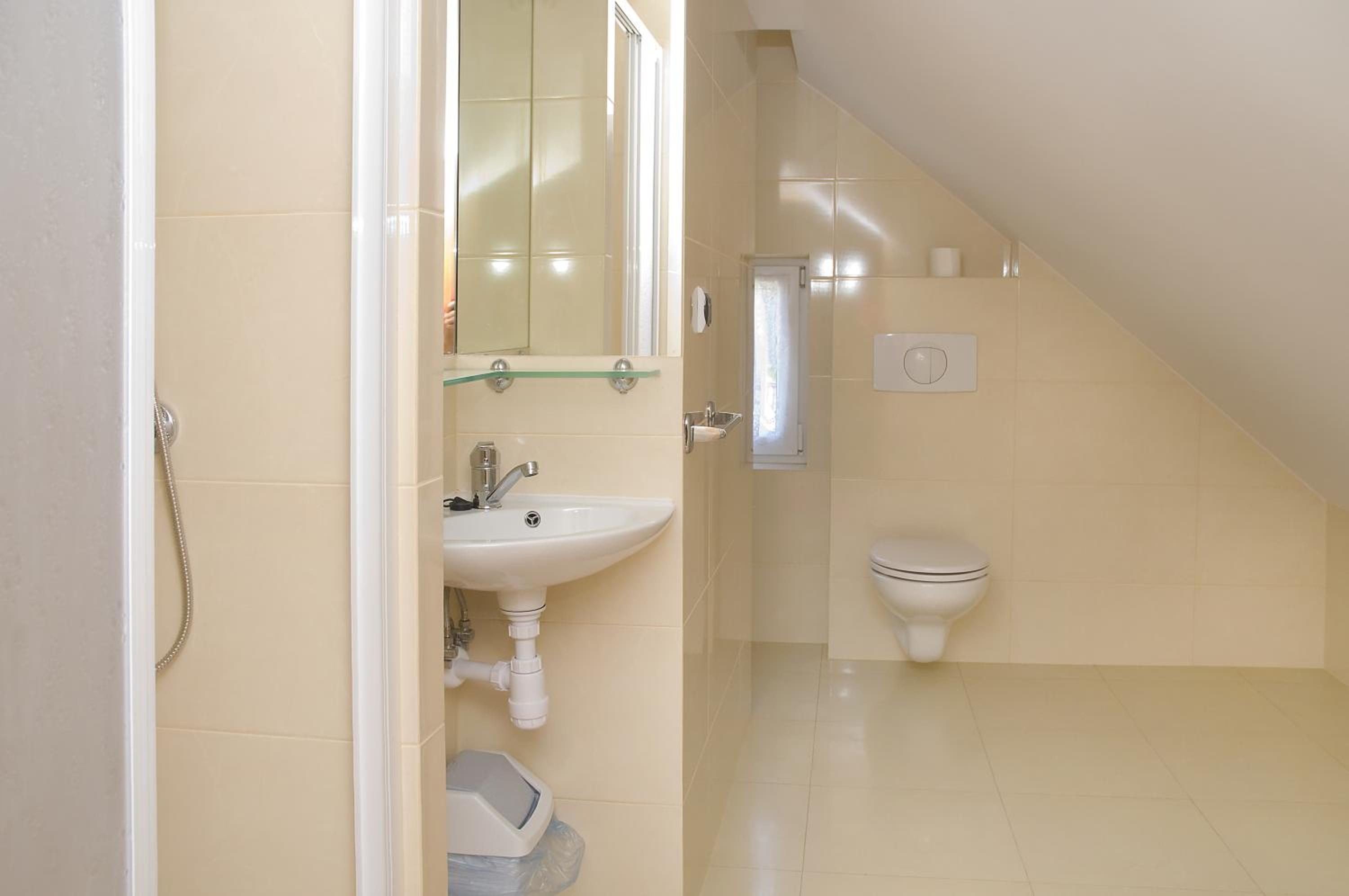 Double Room with Balcony photo 2