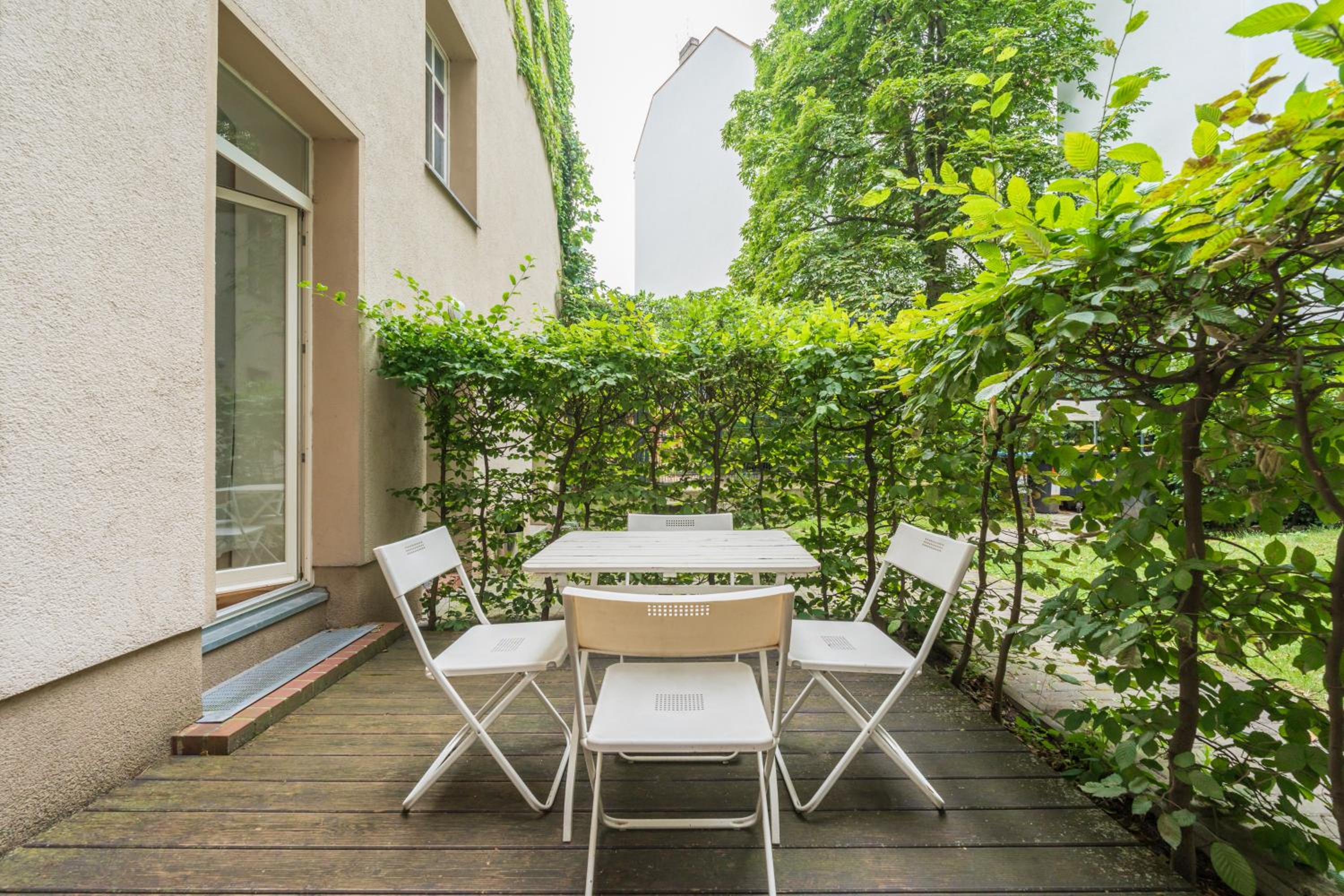 Studio with Terrace photo 2