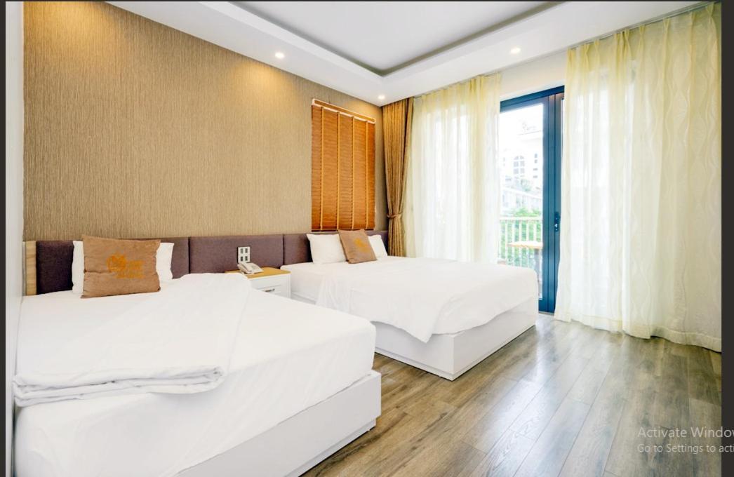 Quadruple Room with Balcony photo 1