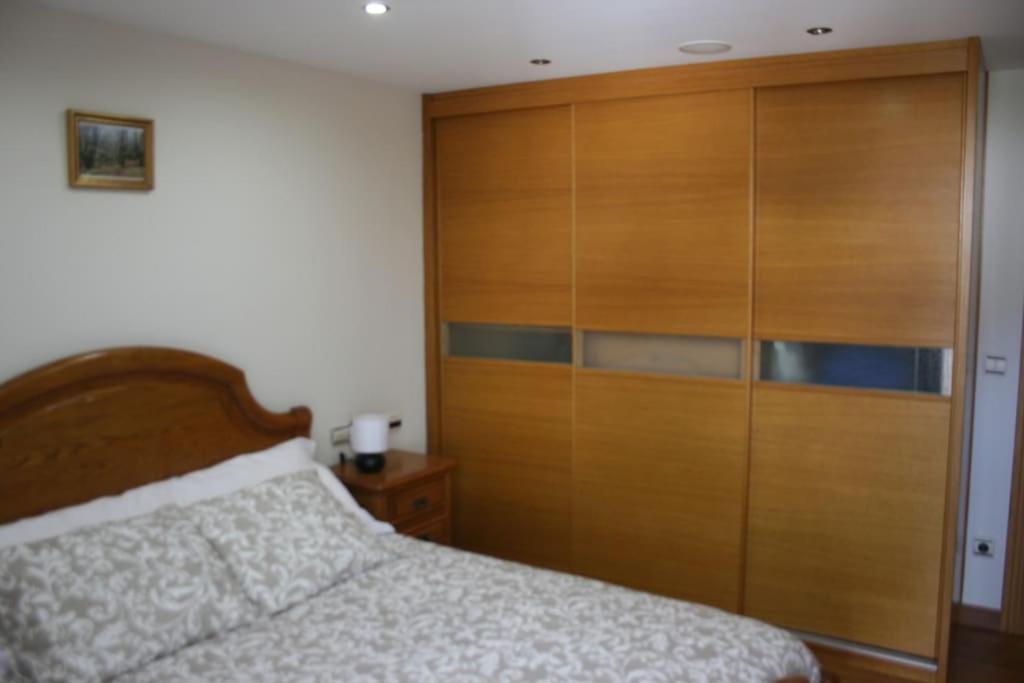 Three-Bedroom Apartment photo 2