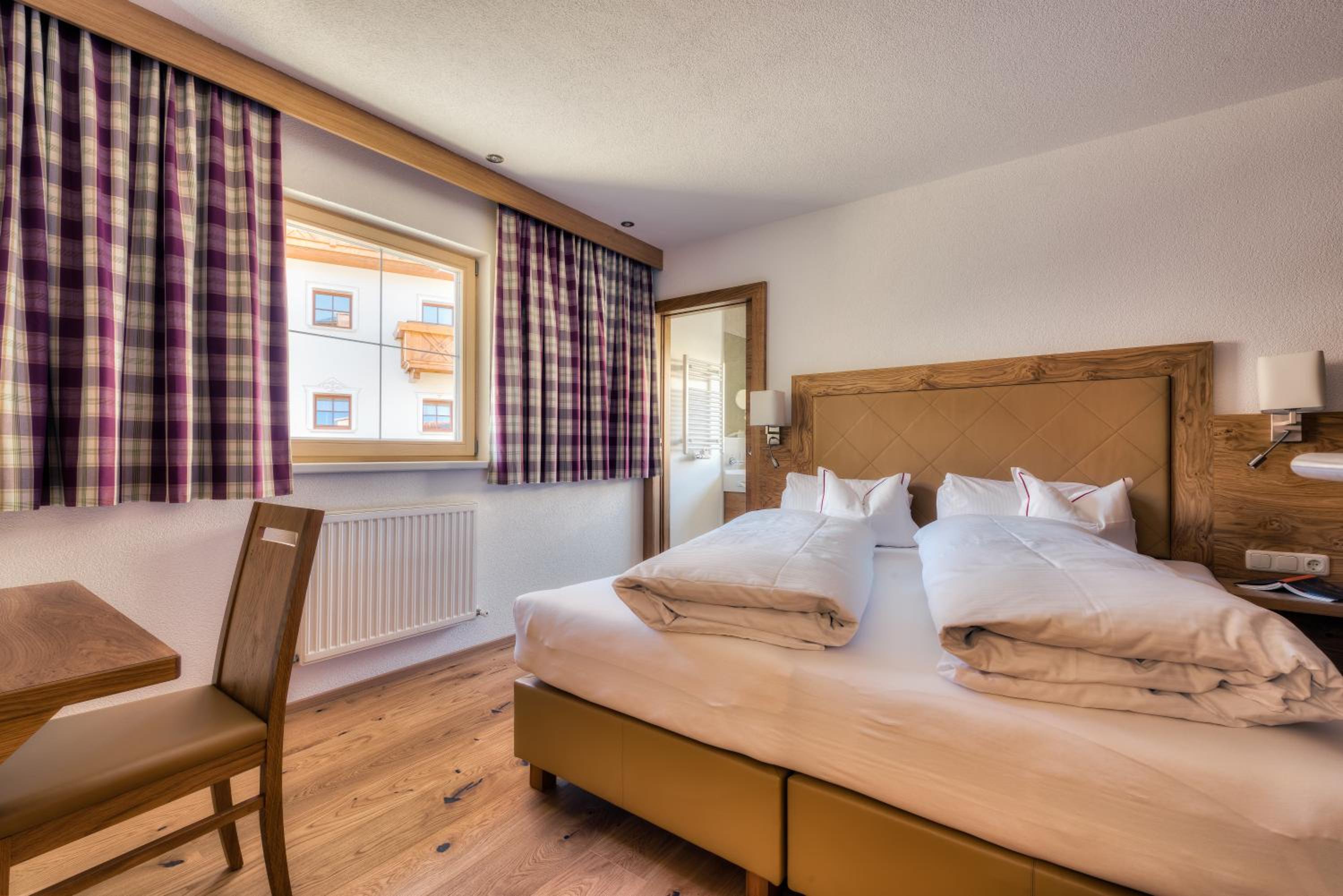 Four-Bedrooms with Balcony photo 2