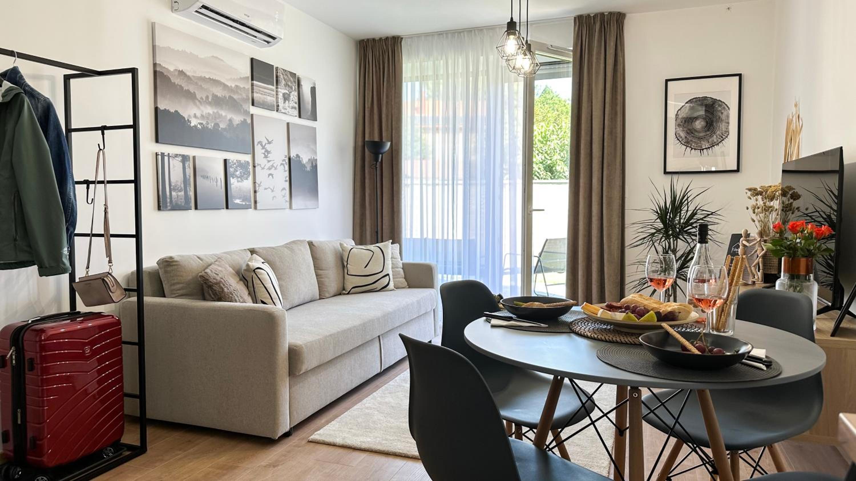 Apartment with Garden View photo 1