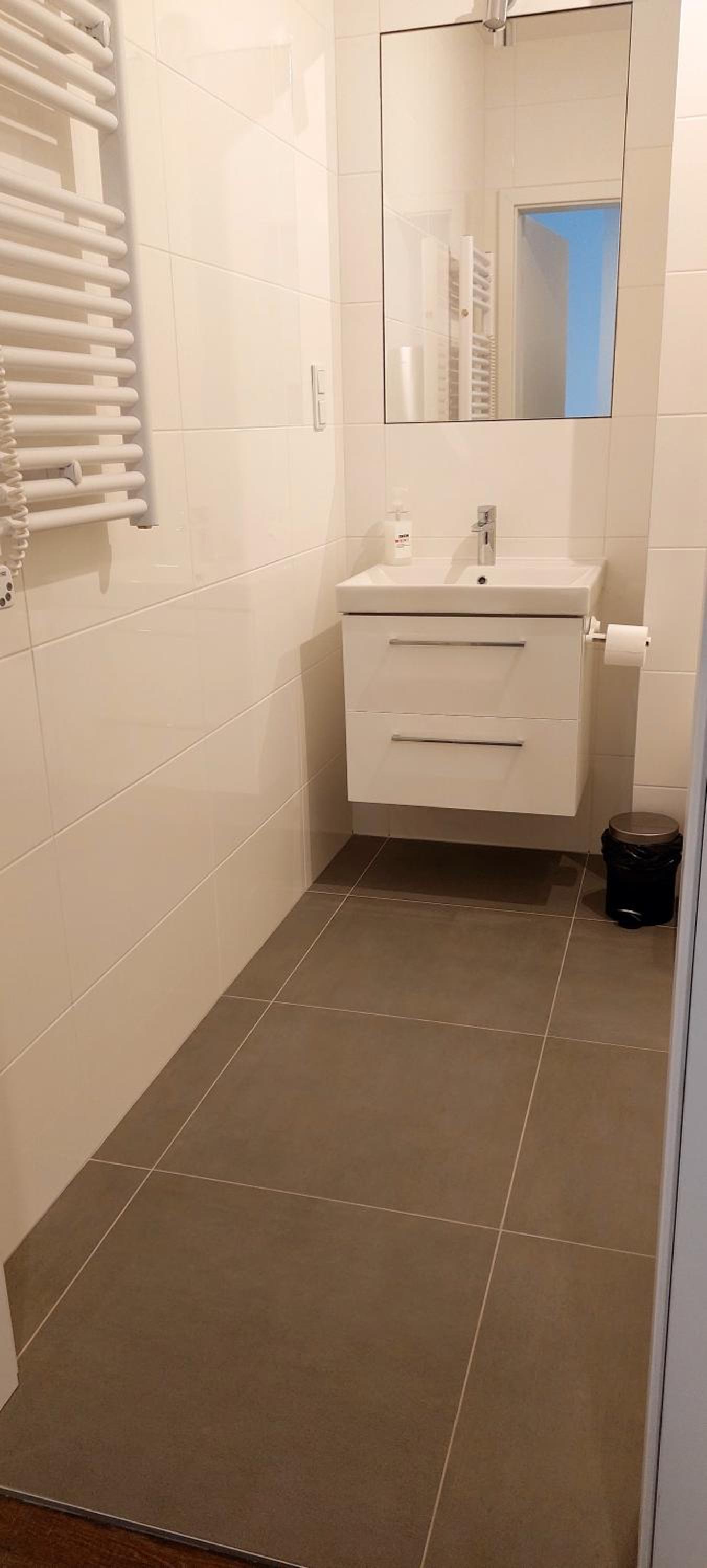 Apartment - Ground Floor - Photo 4