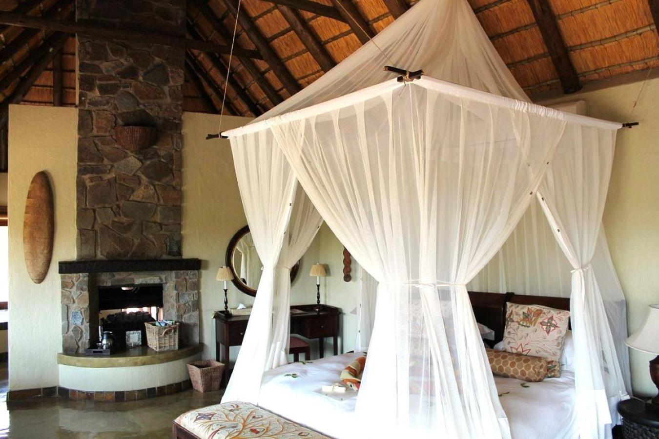 Family Room with 2 Game Drives