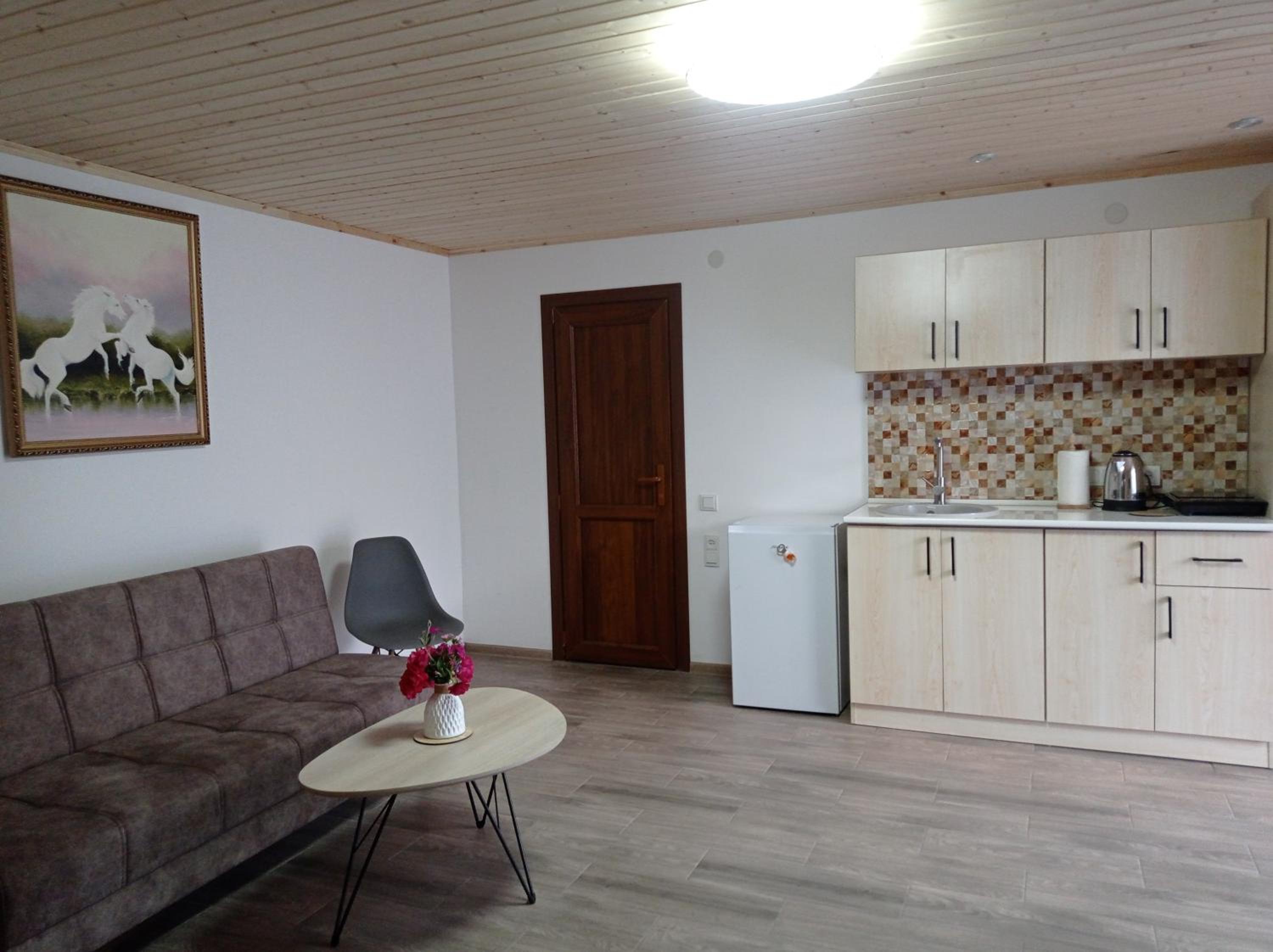 Family Room with Garden View photo 3