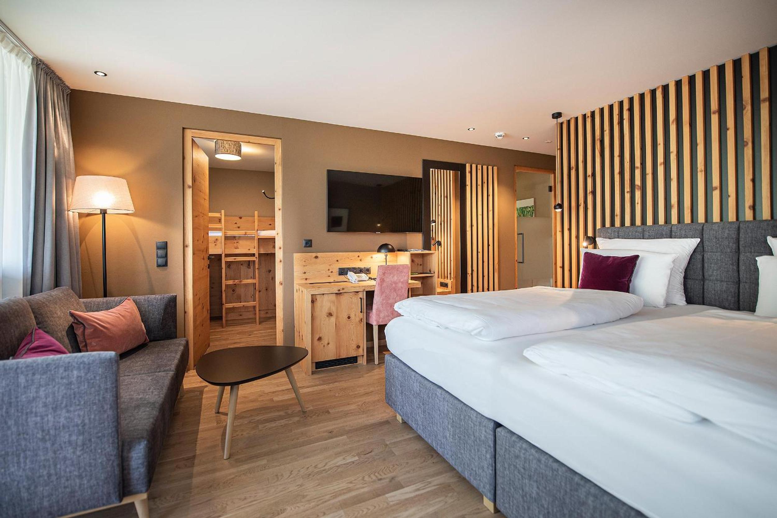 Executive Suite photo 2