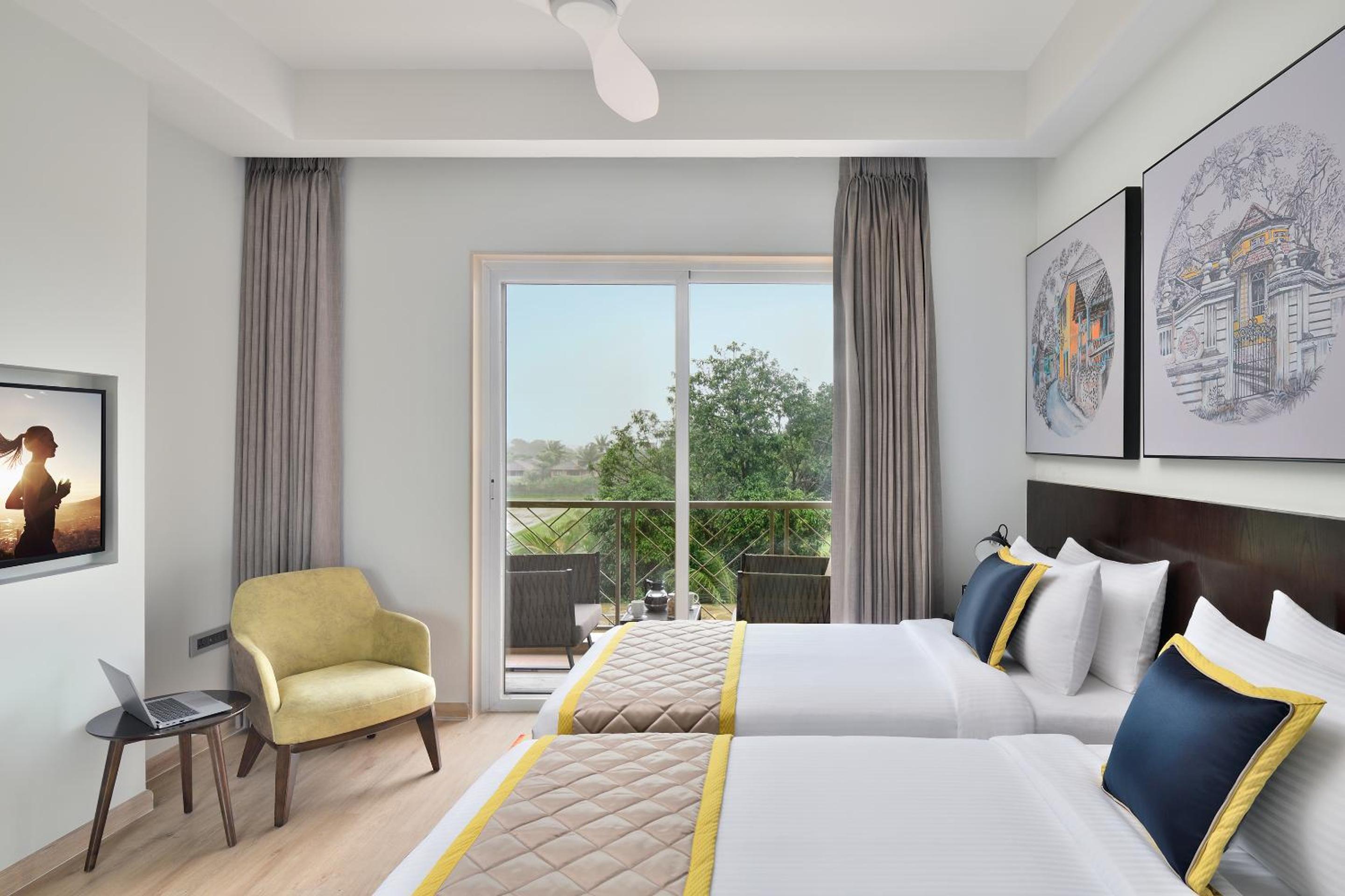 Two Bedroom Premier - Evening Tea /Coffee service with Cookies - Photo 4