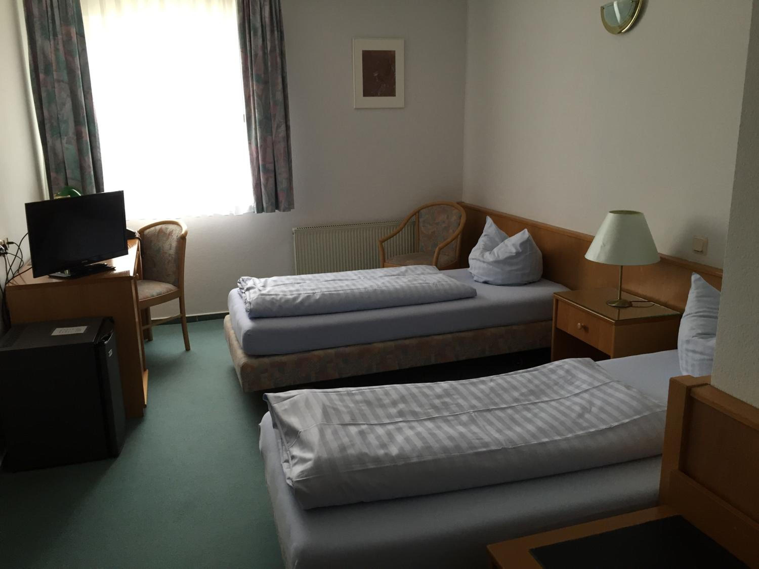 Double Room - Photo 3