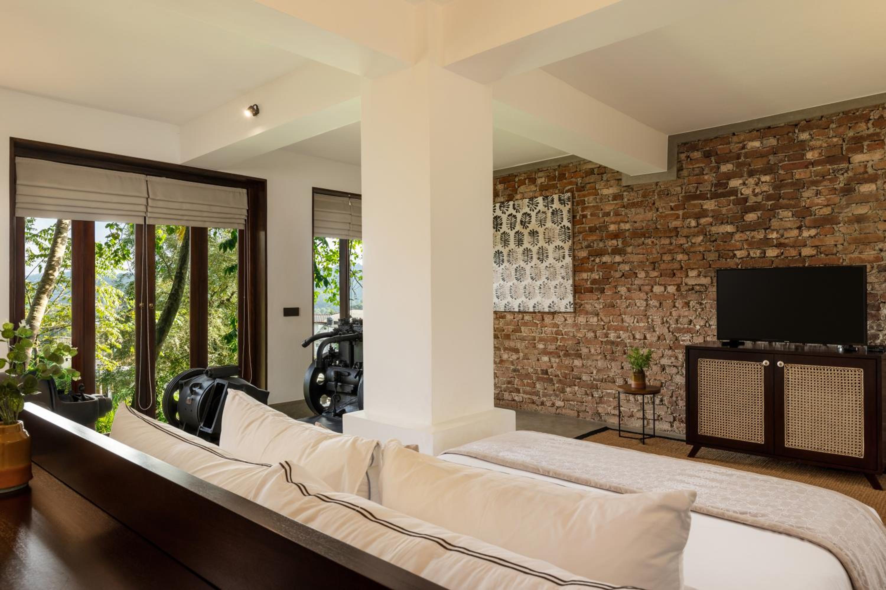 Vintage Room with Garden View photo 2