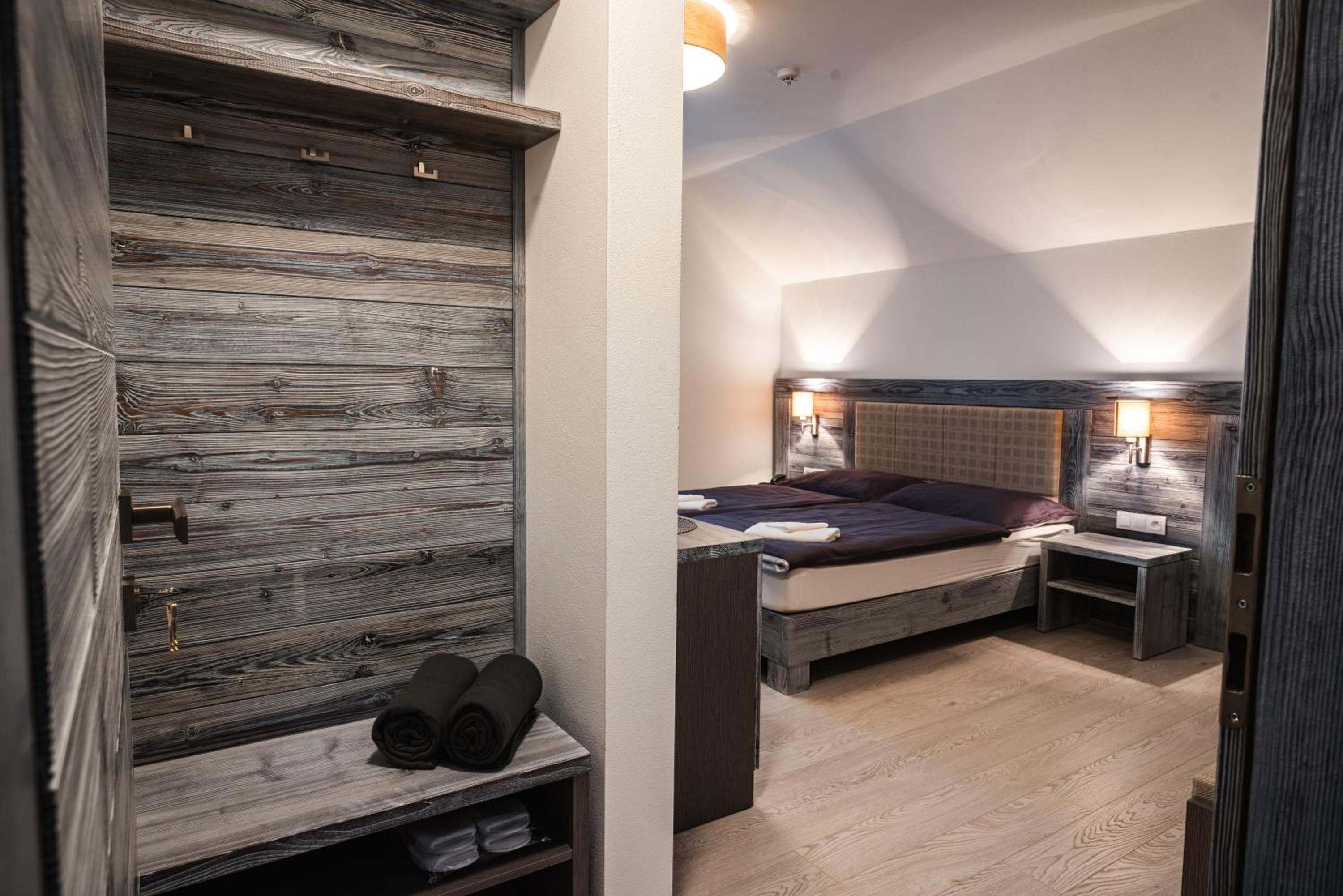 Standard Double Room - Photo 1