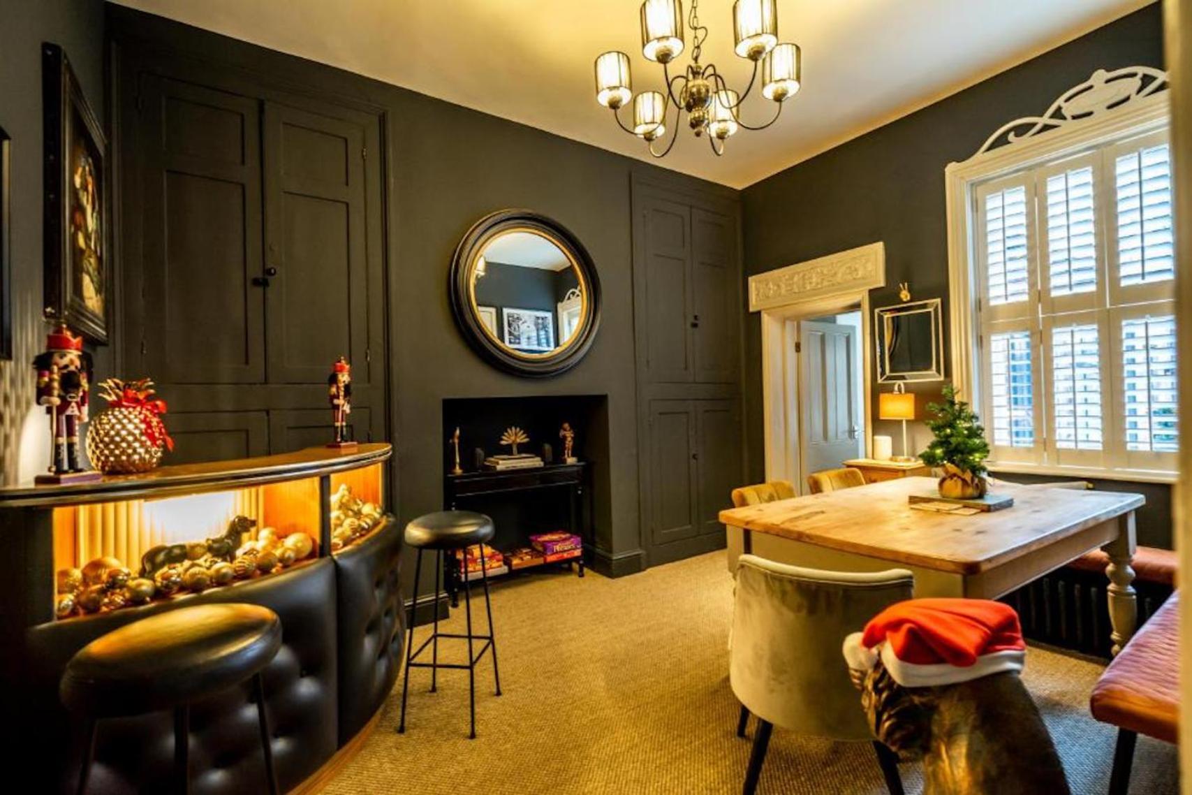 Three-Bedroom House - Photo 45
