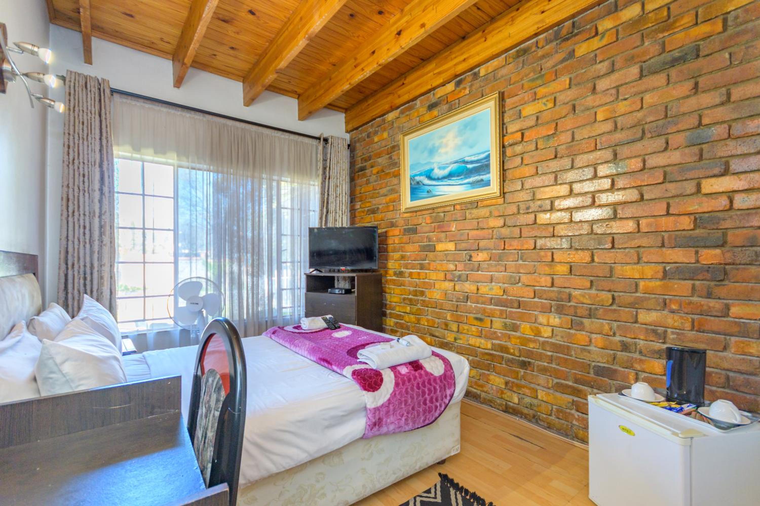 Comfort Suite photo 3