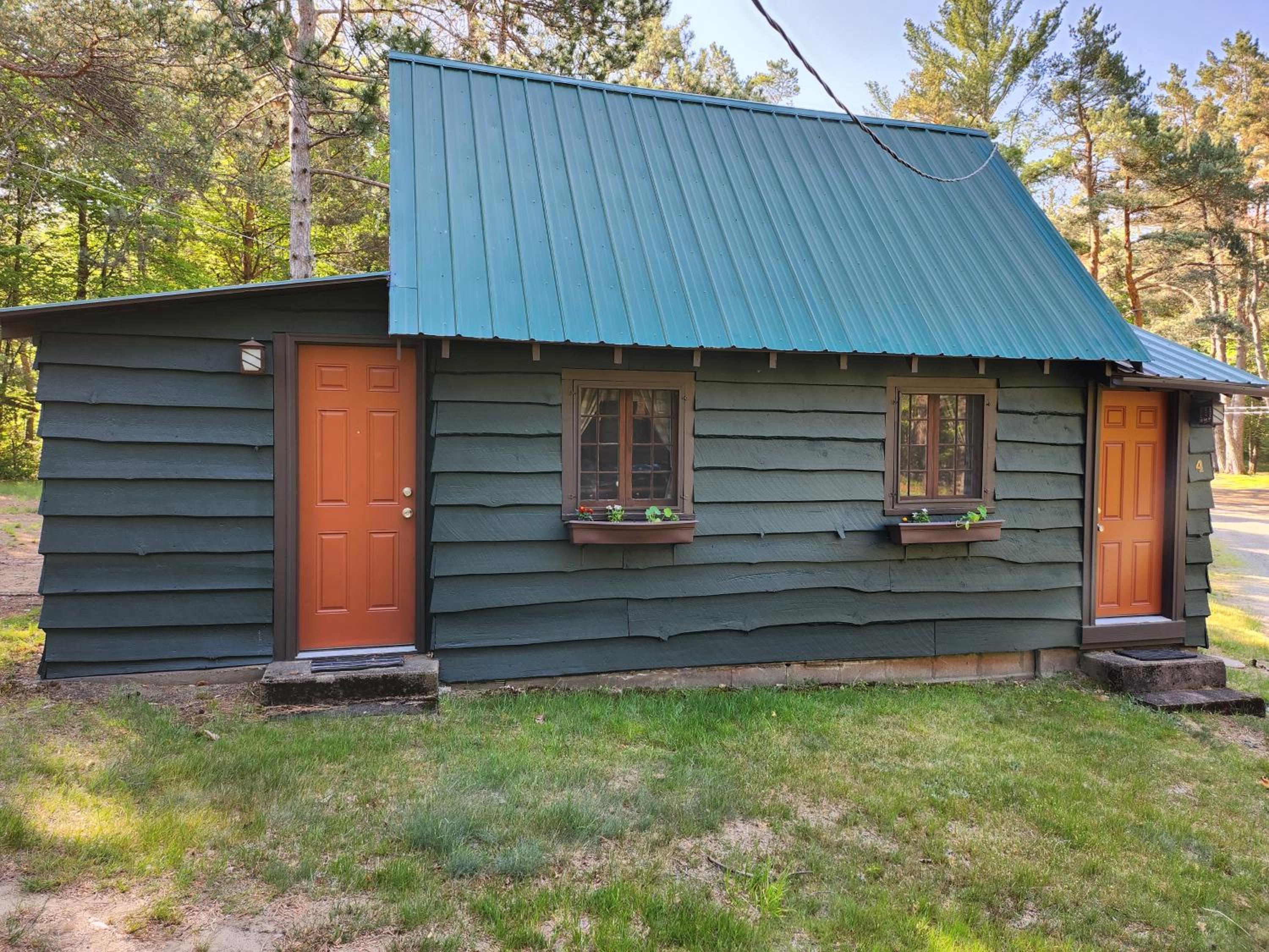 Two-Bedroom Cottage photo 2