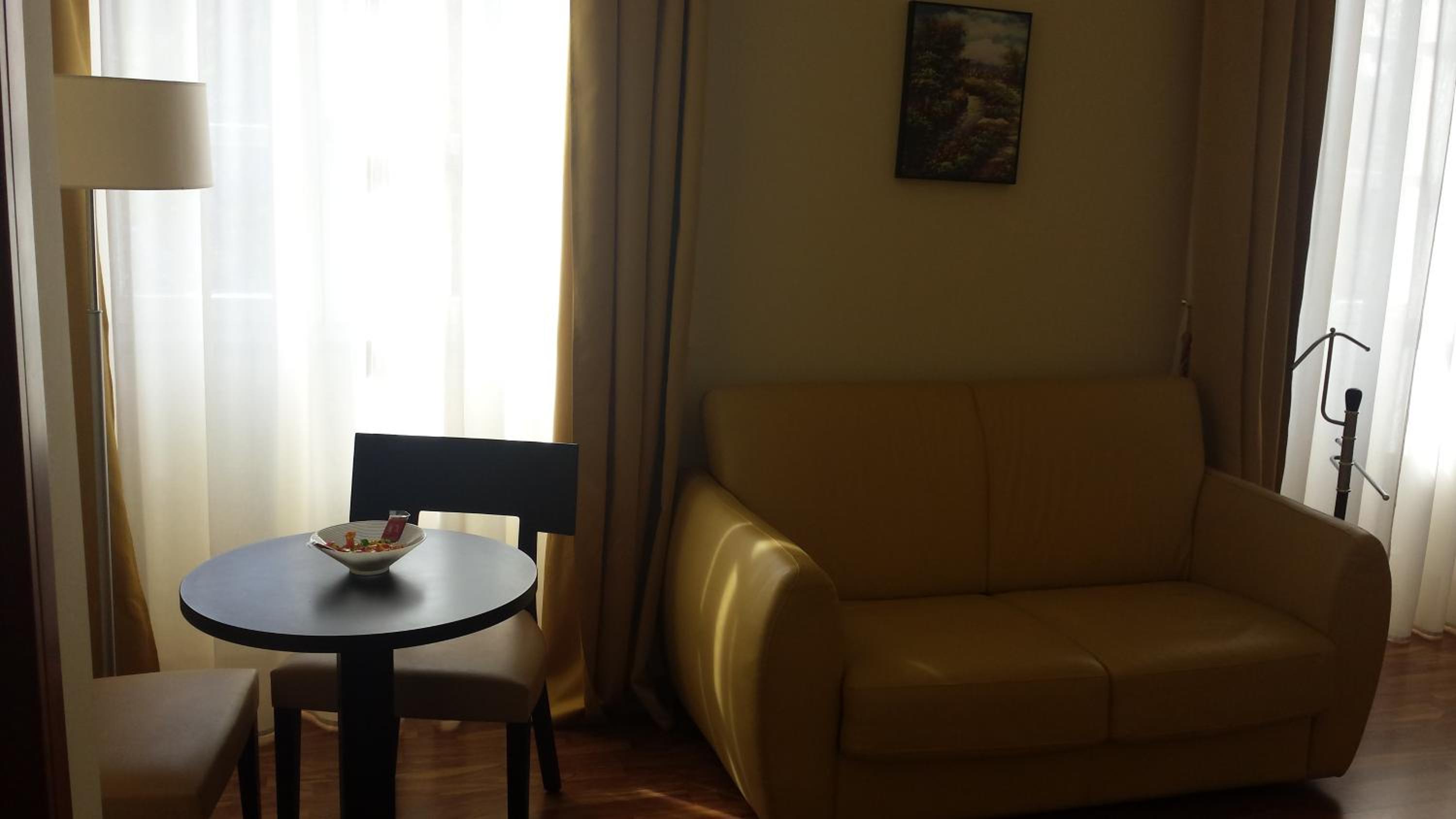 Deluxe Double Room - Photo 5