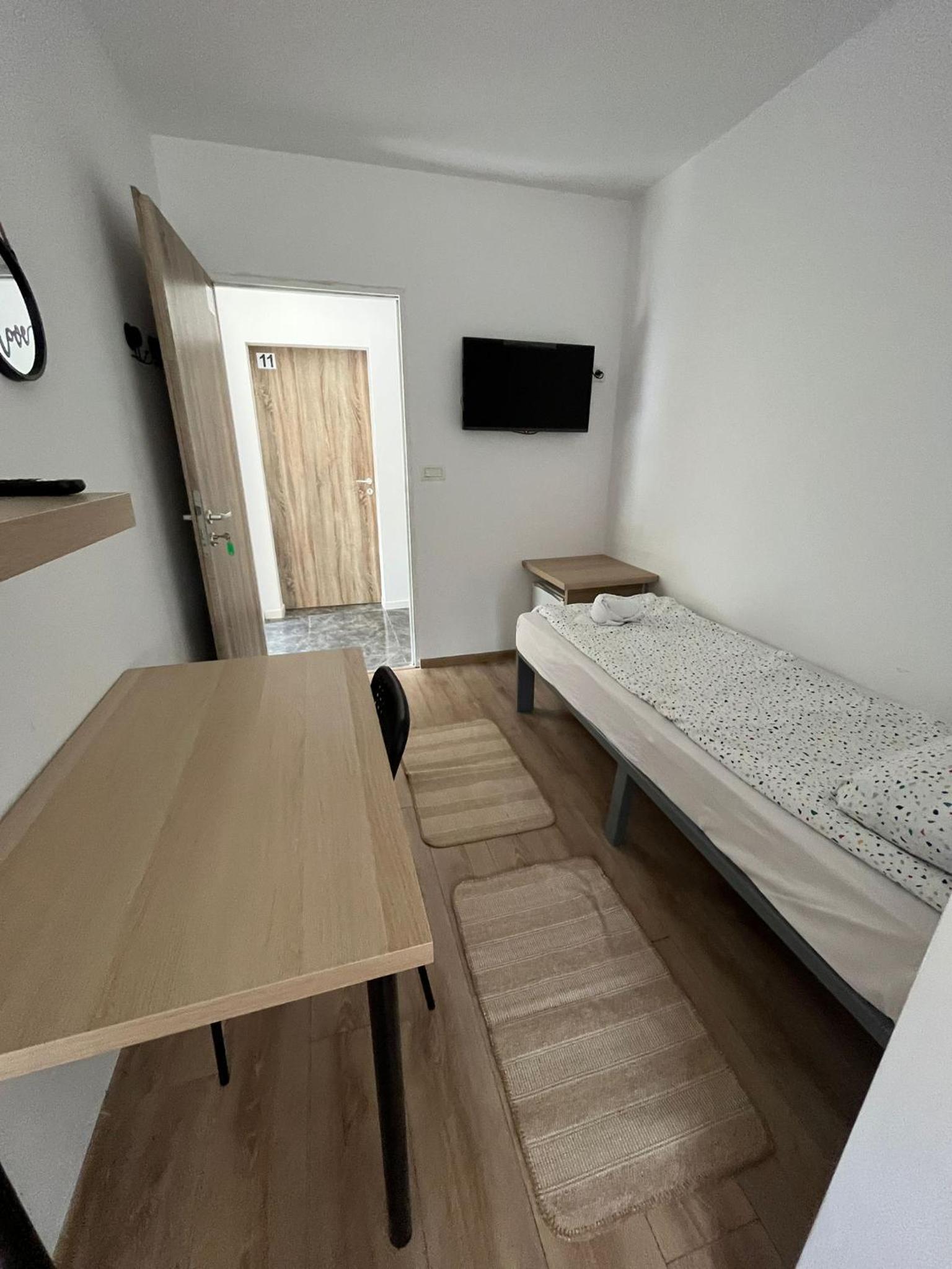 Single Room photo 1