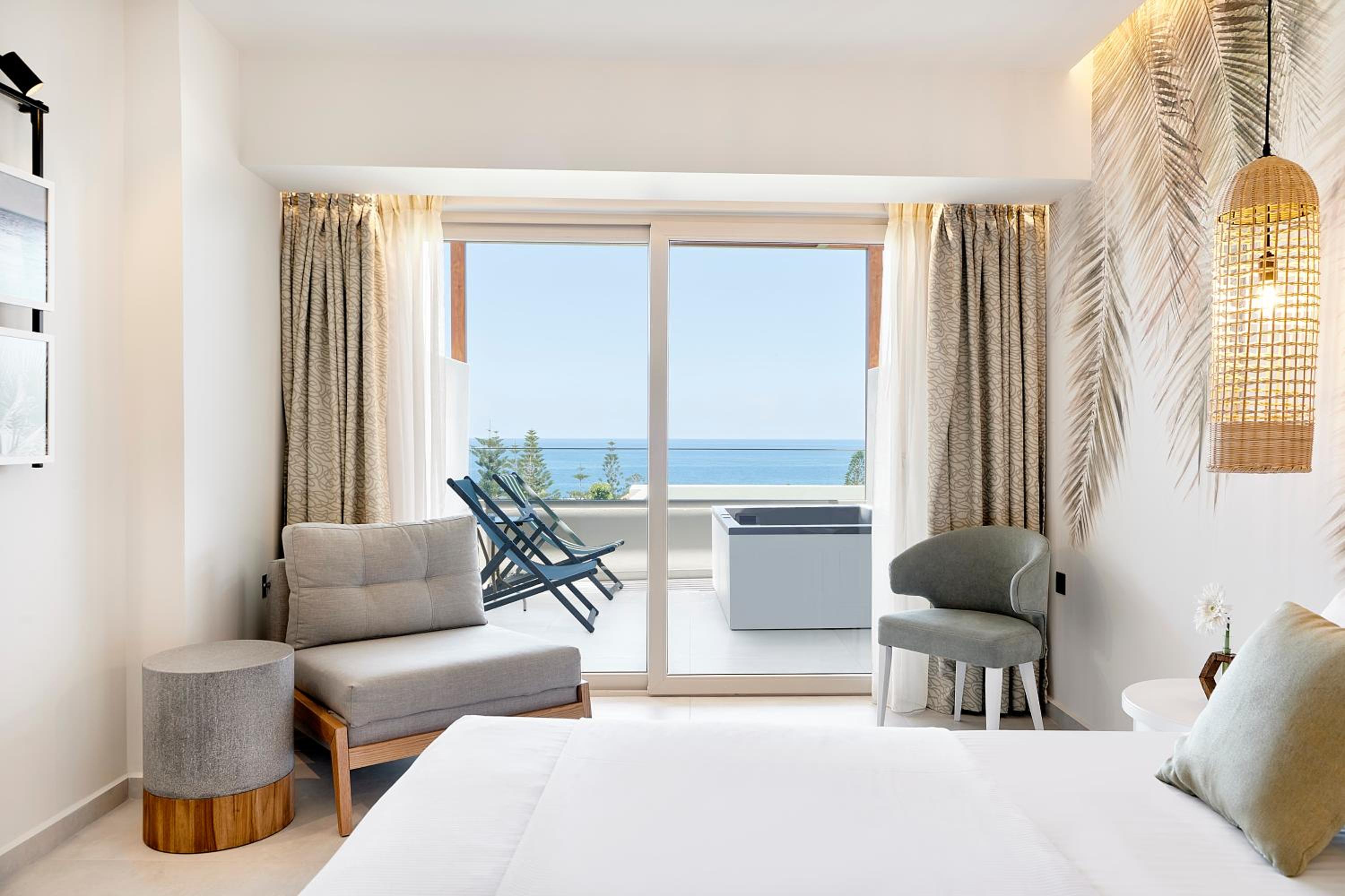Double Sea View with Whirlpool