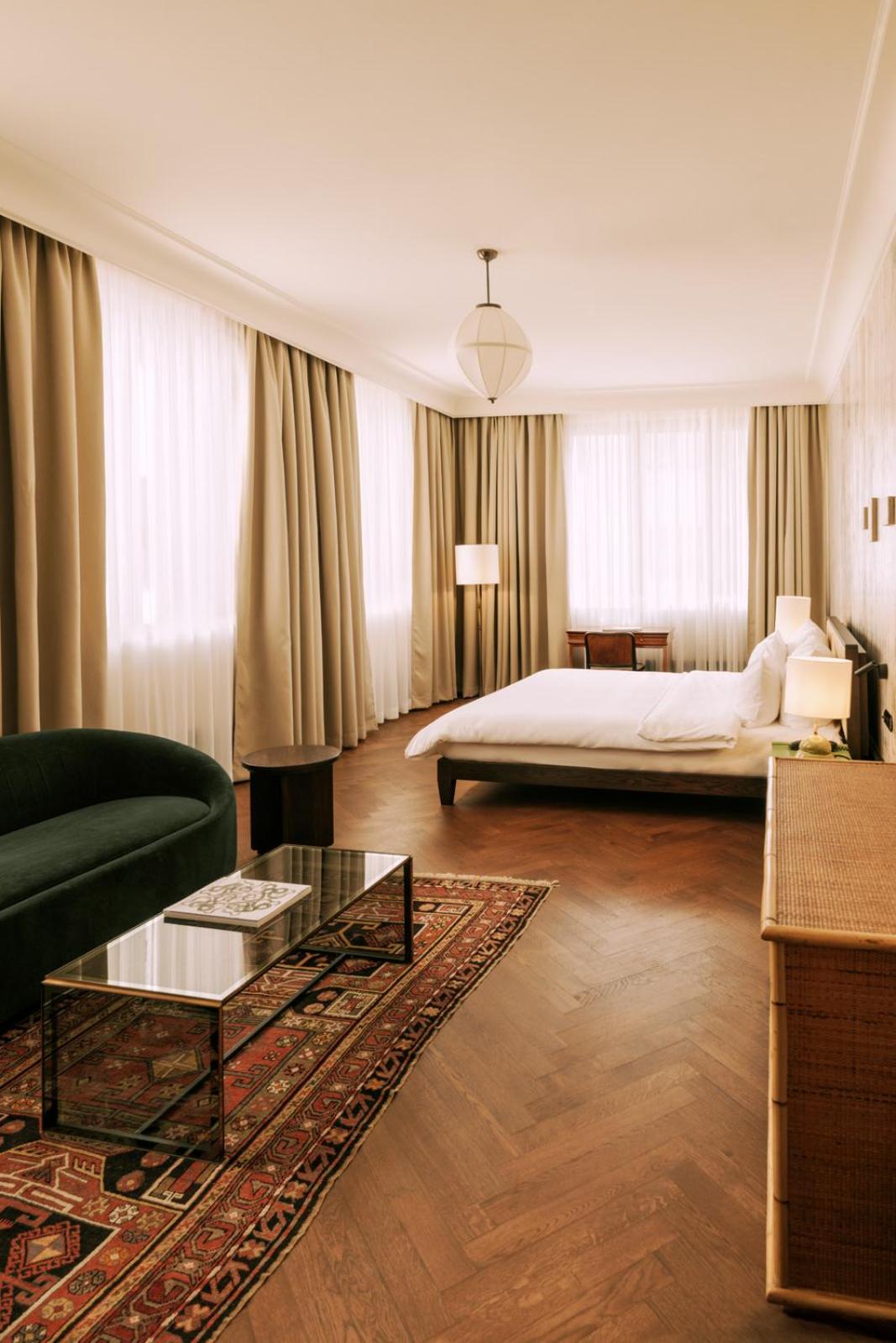 Deluxe Double Room photo 3