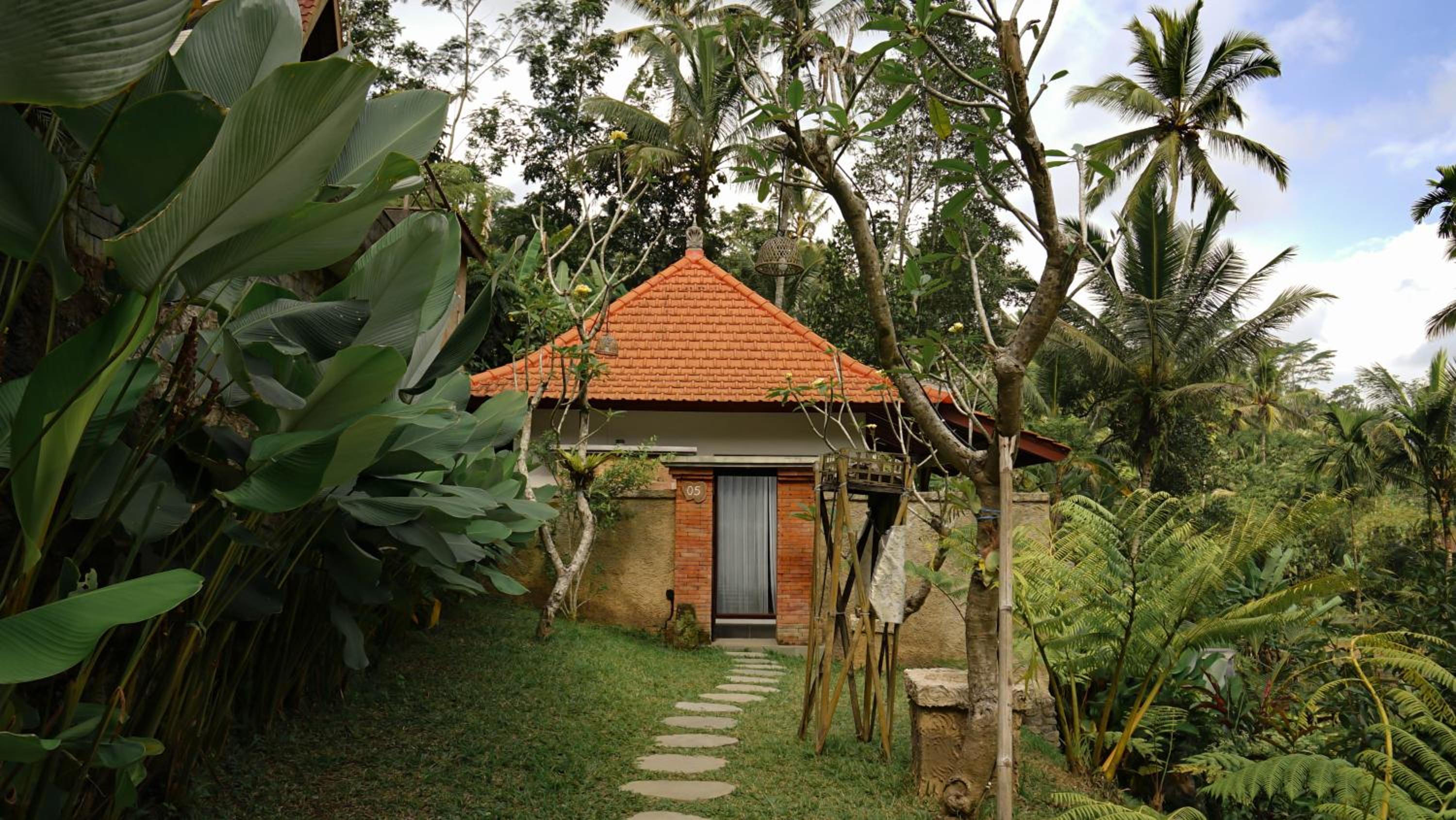 Villa with Private Pool - Photo 32