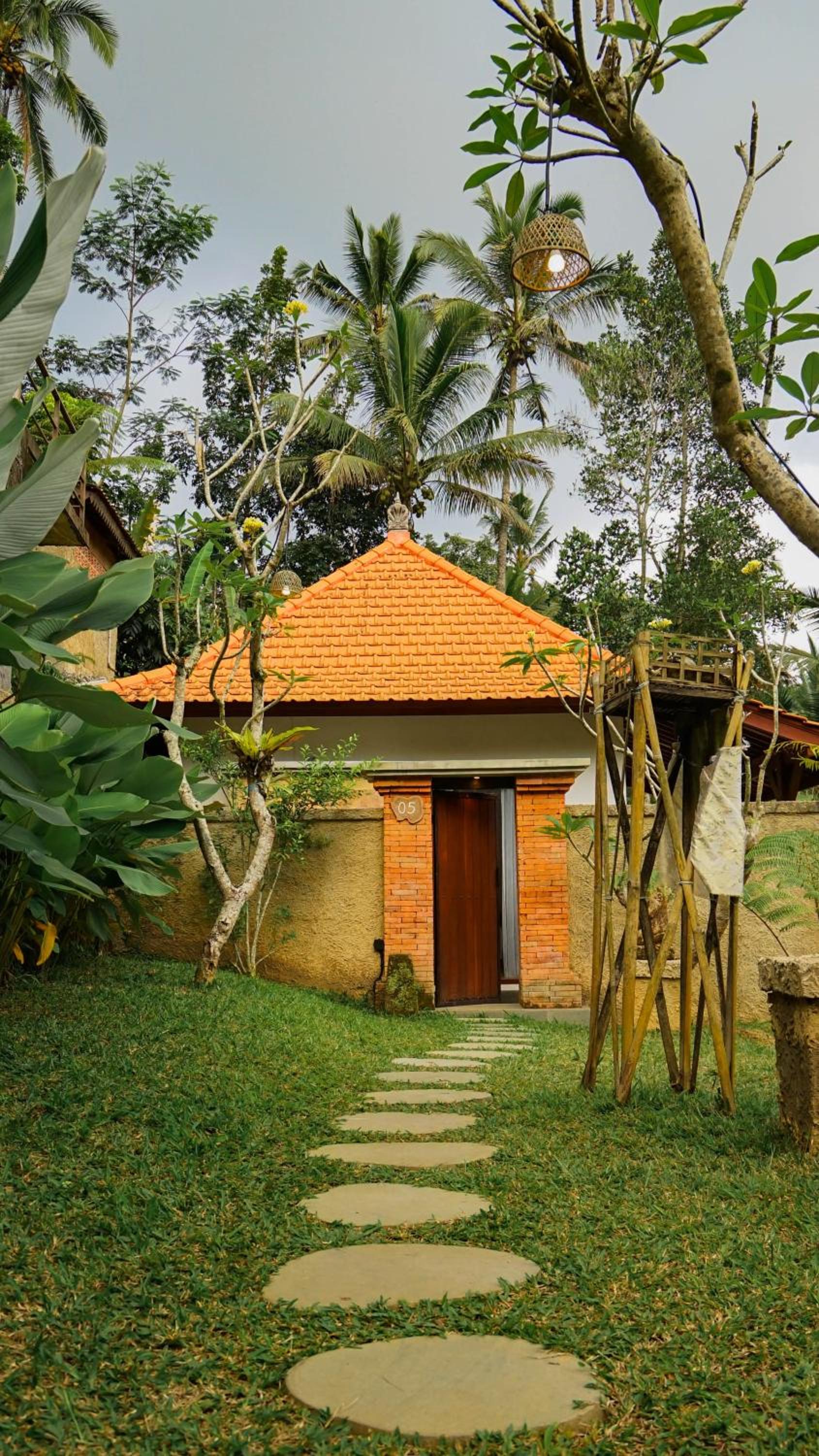 Villa with Private Pool - Photo 3