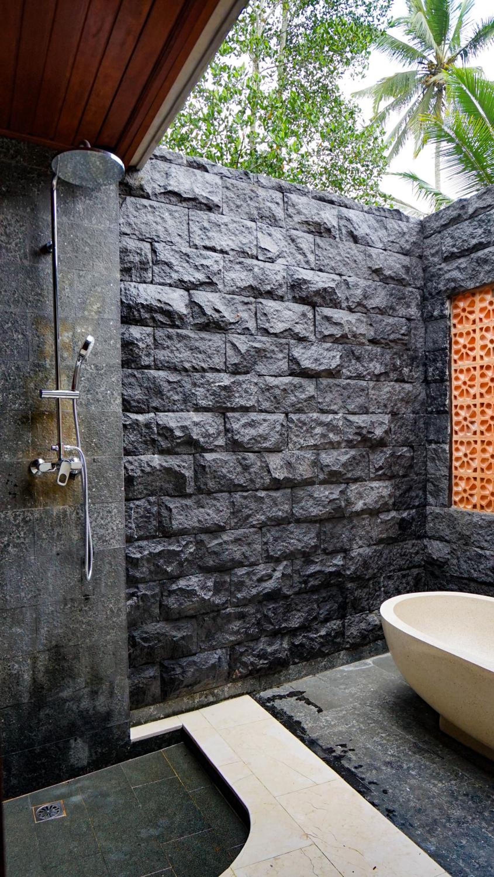 Villa with Private Pool - Photo 33