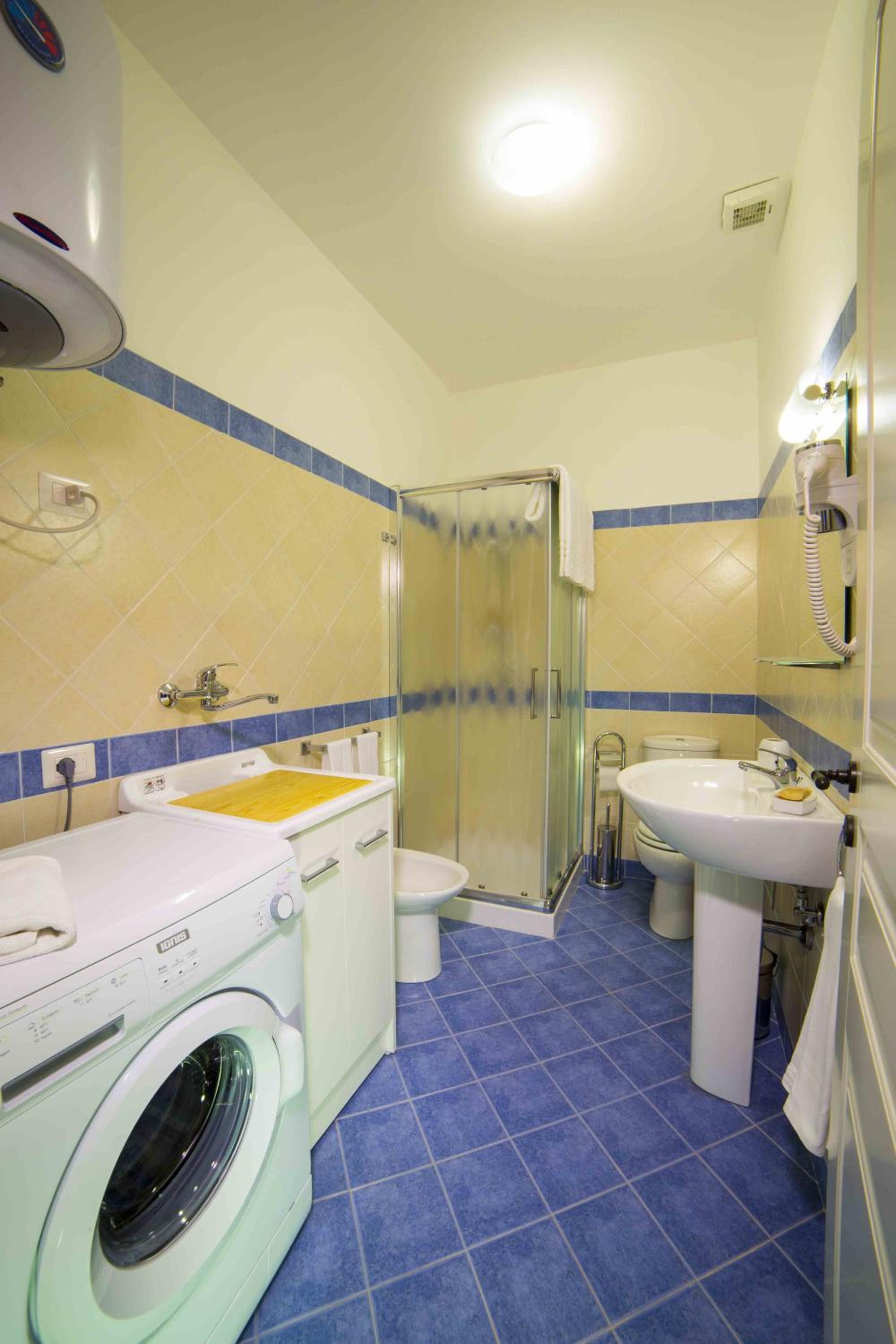 Standard Apartment - Photo 6