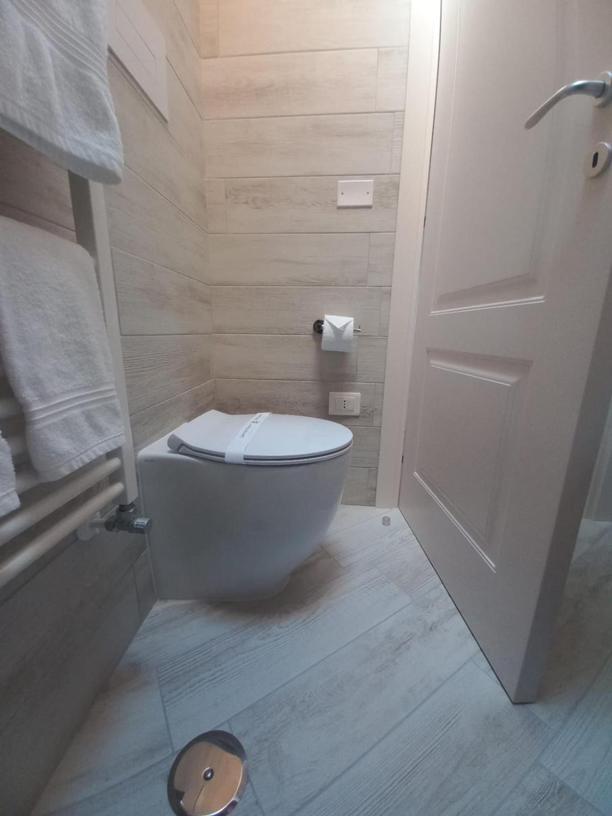 Triple Room with Private Bathroom photo 2