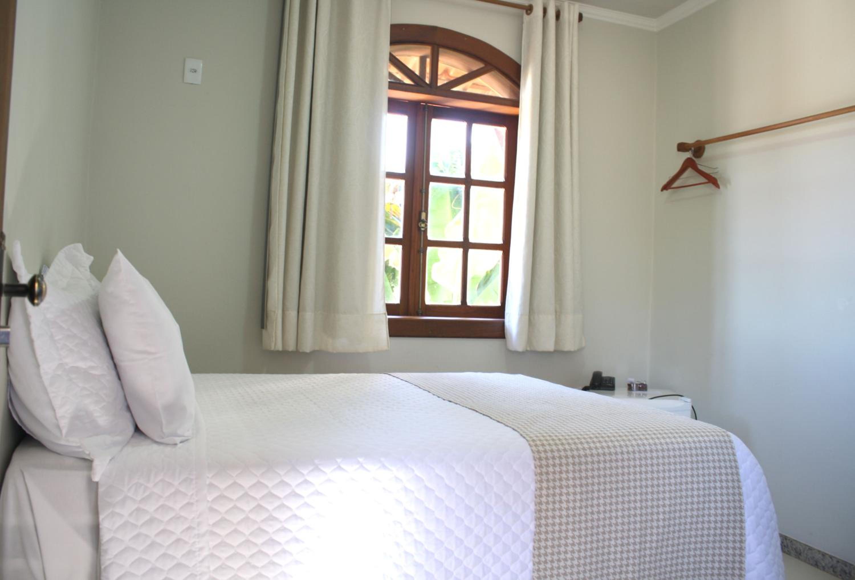Double or Twin Room - Photo 3
