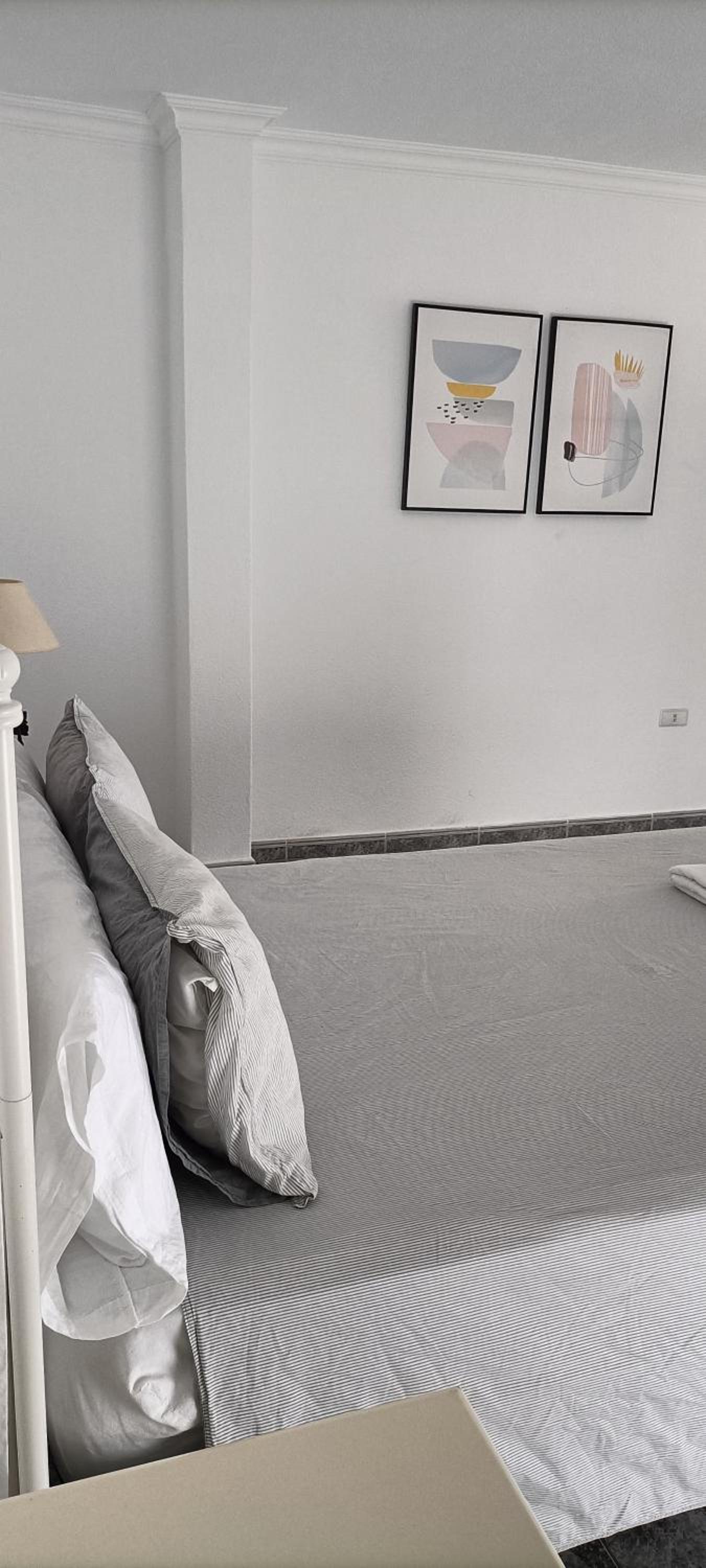 Suite with Balcony with Private Bathroom photo 3