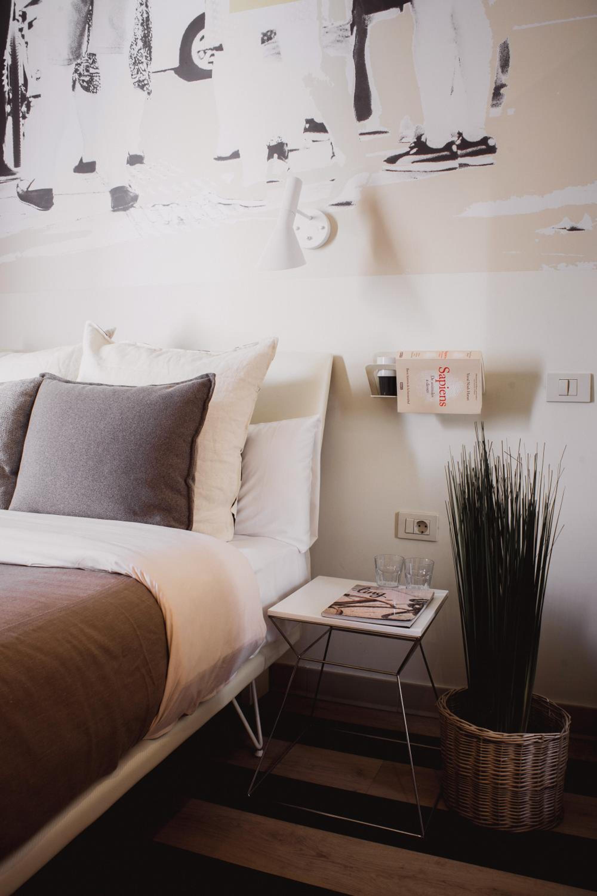 Standard Double Room - Photo 2