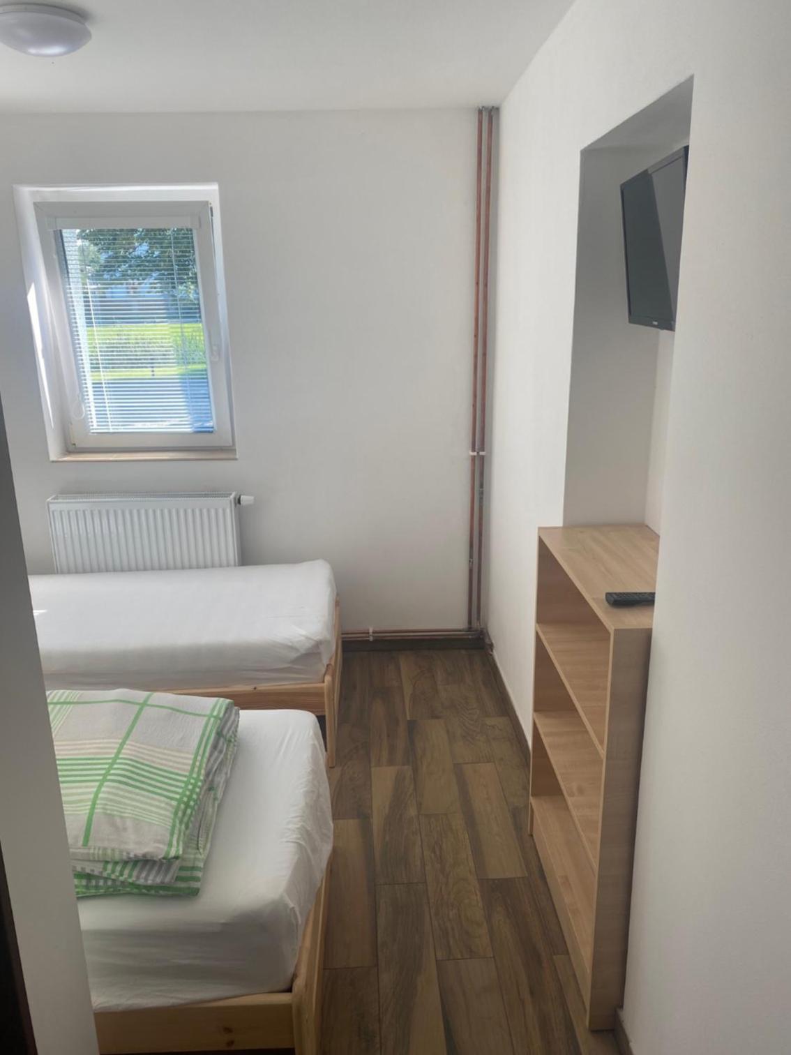 Twin Room photo 2