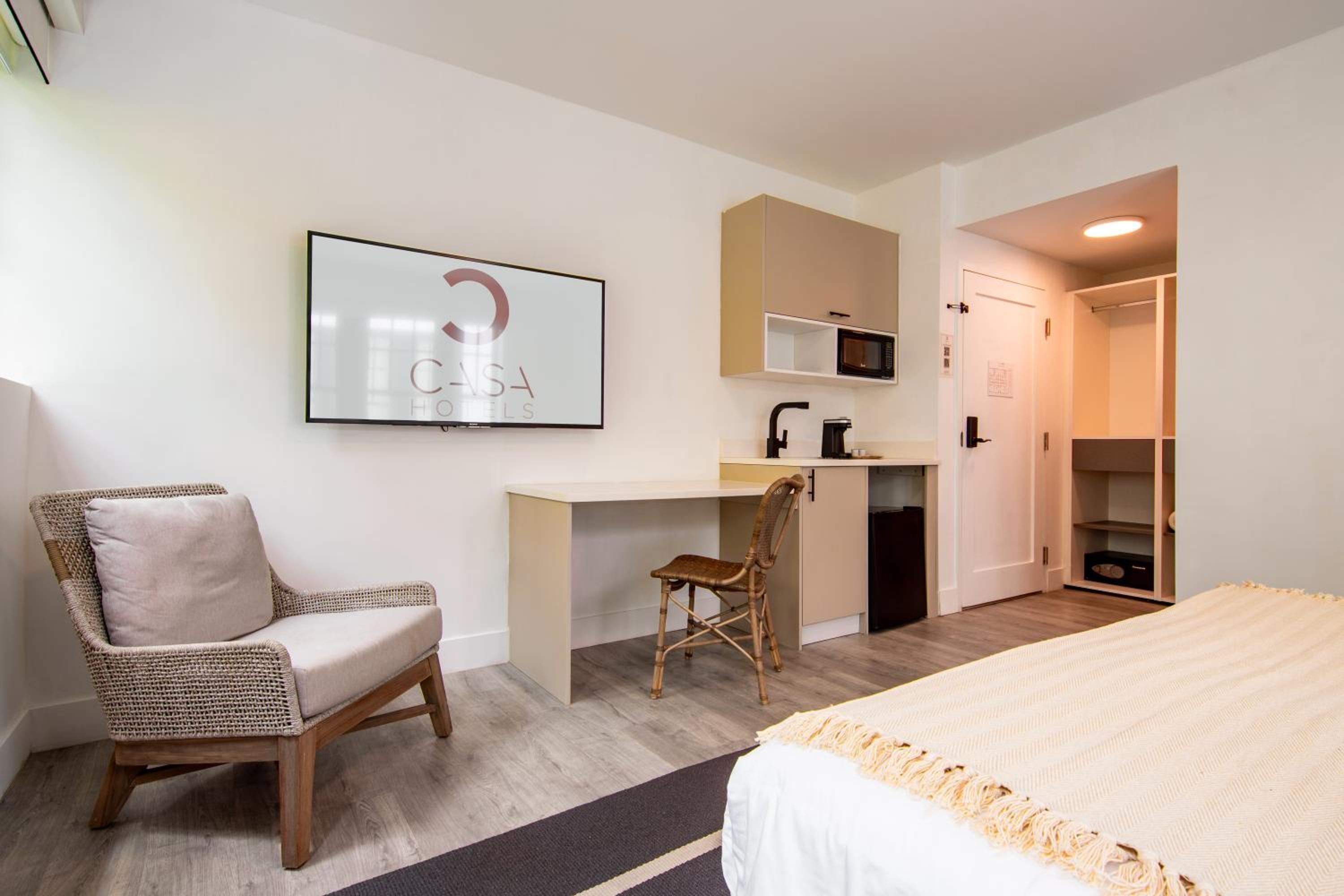 Queen Room - Disability Access