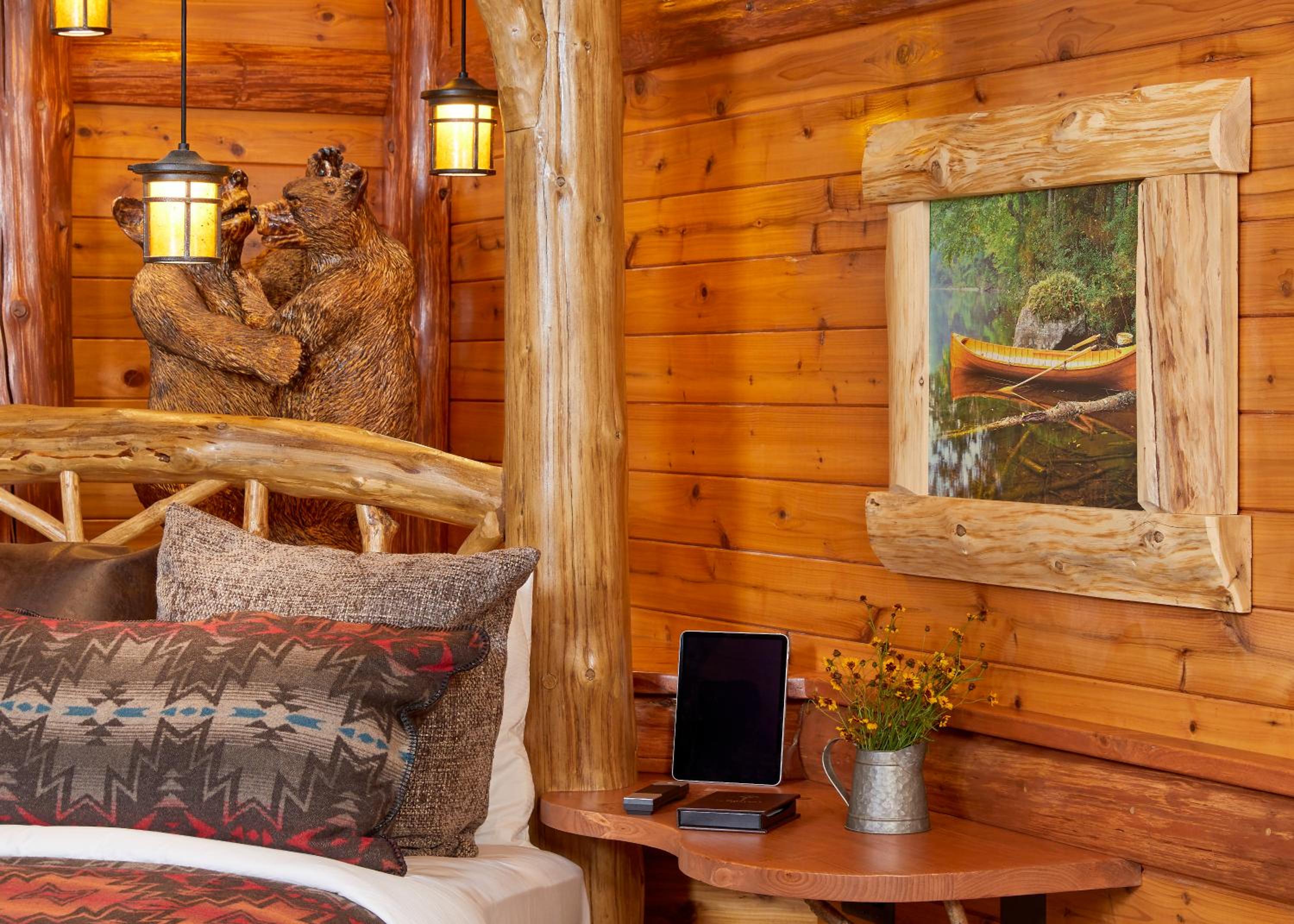 Water's Edge Suite photo 1