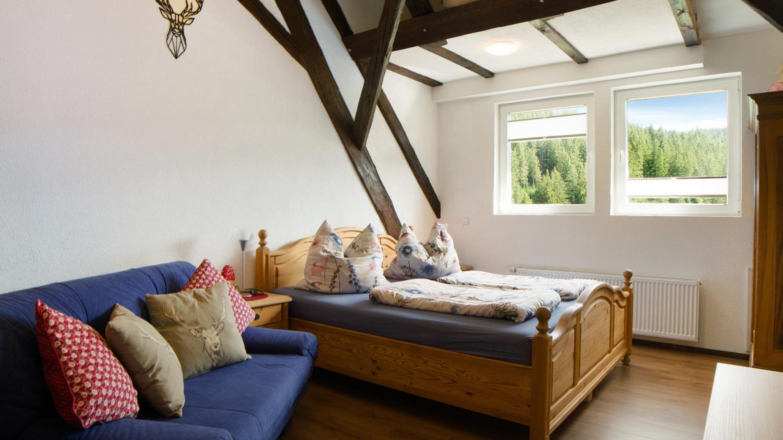 One-Bedroom Apartment with Garden photo 1
