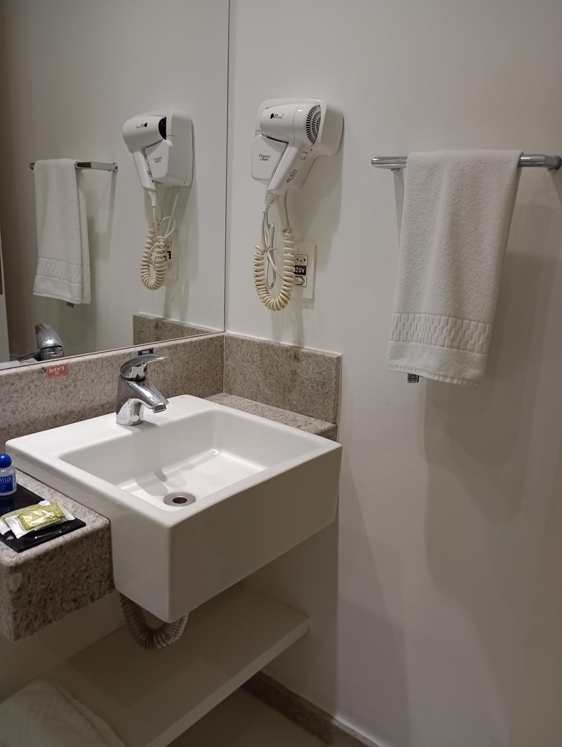 Luxury Triple Room photo 2