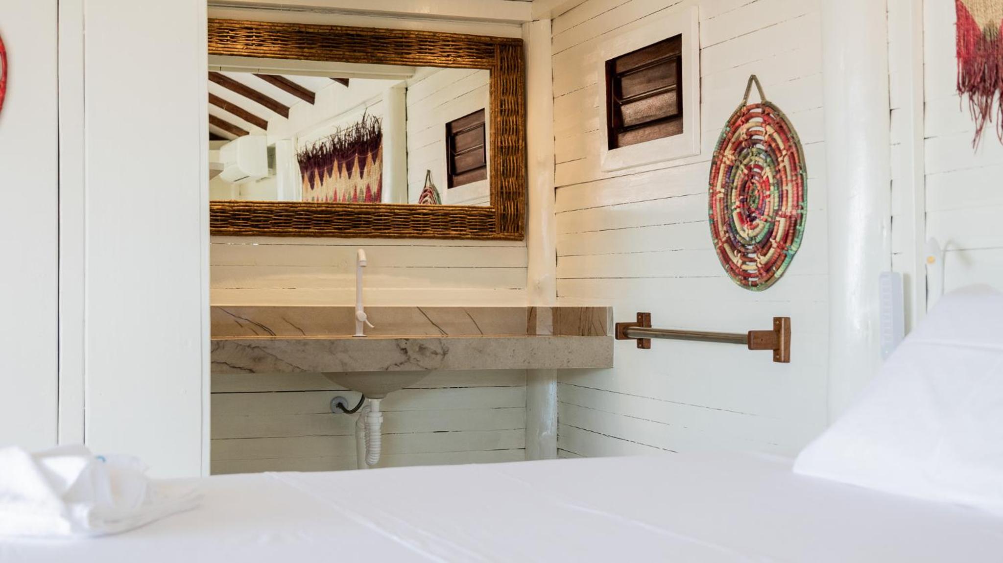 Deluxe Double Room with Balcony and Sea View photo 3
