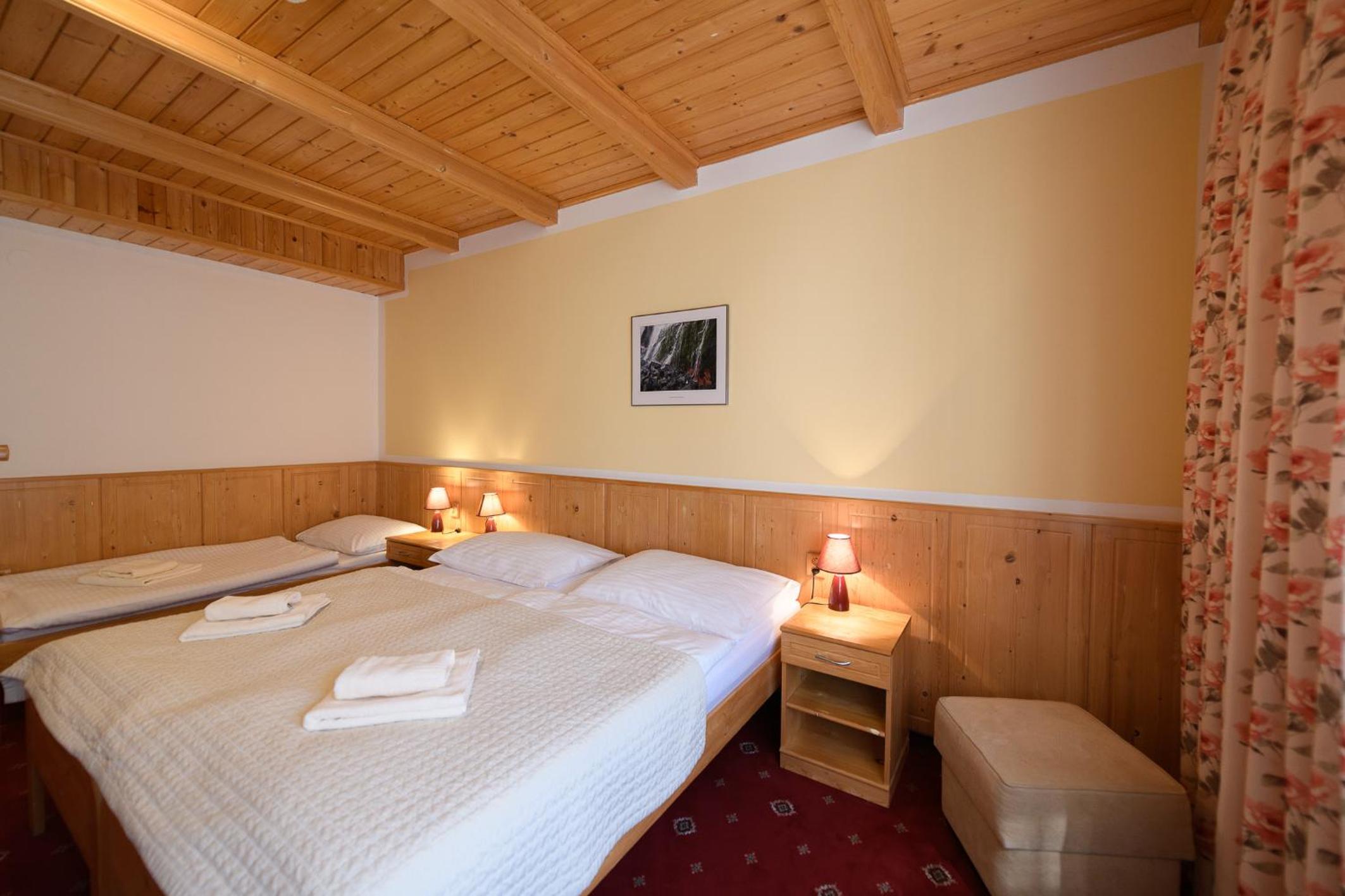 Classic Triple Room photo 3