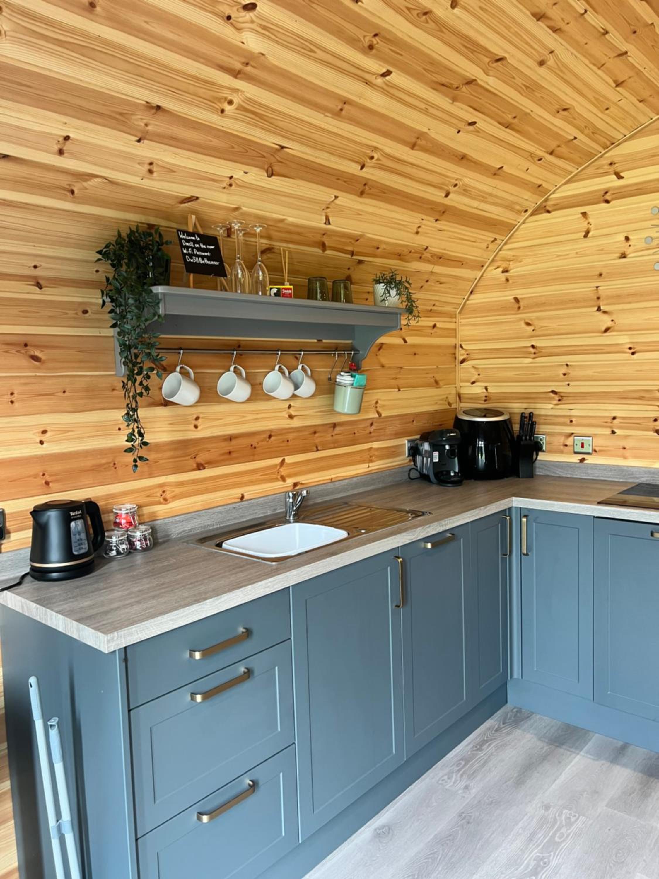 Holiday Home - Pet Friendly photo 3