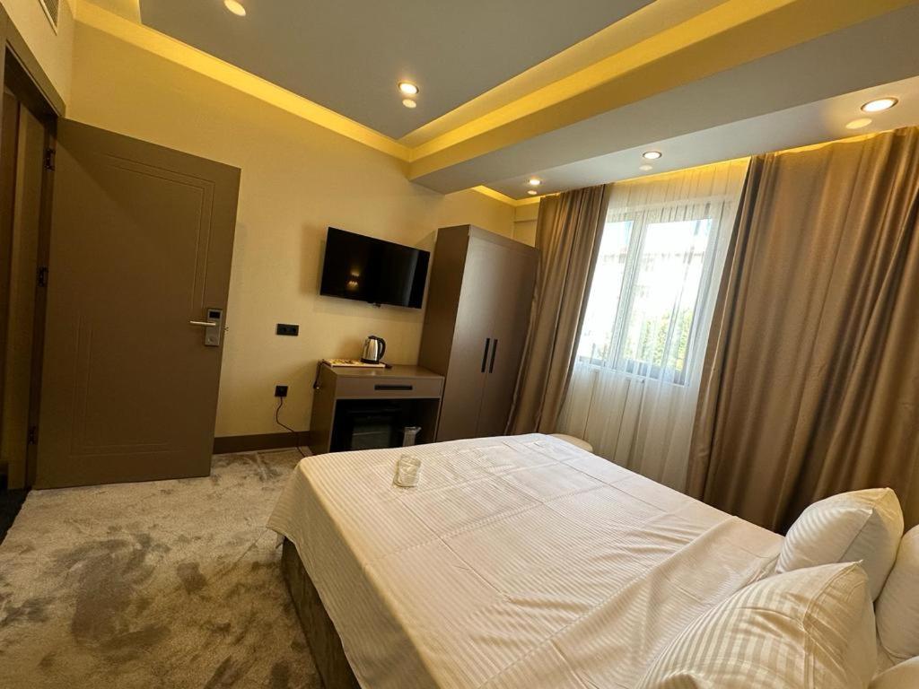 Economy Double Room photo 1