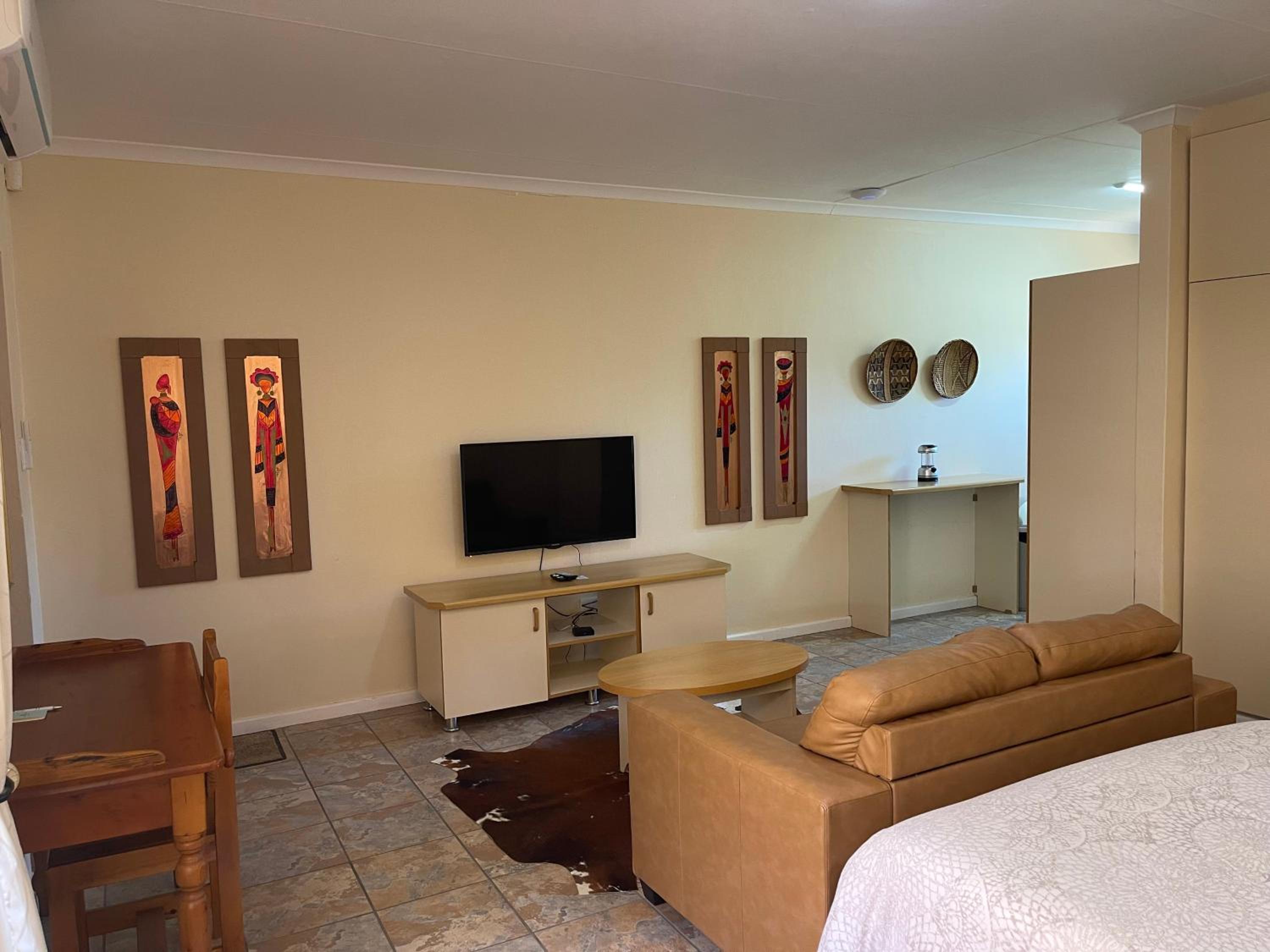 Large Double Room photo 1