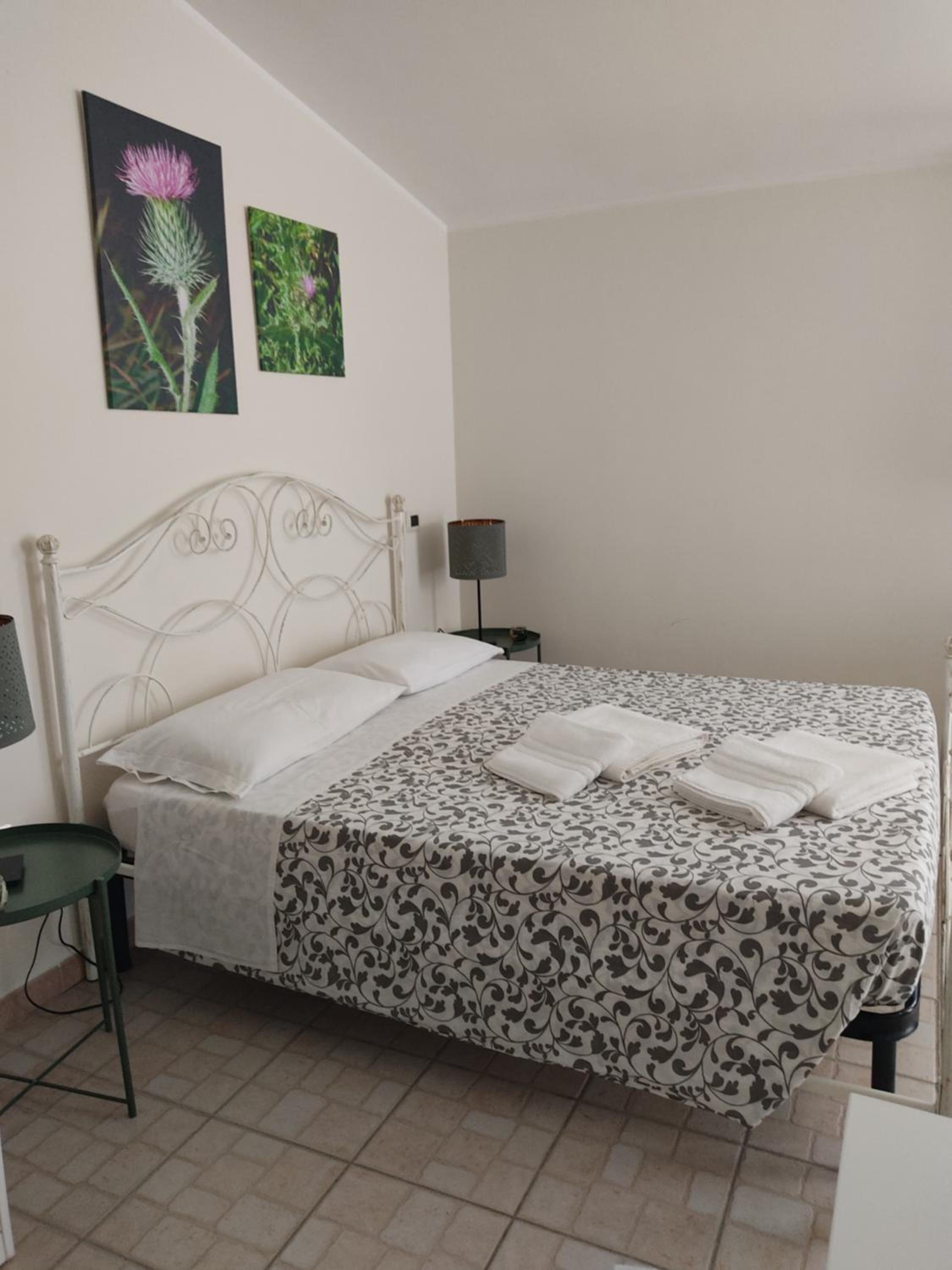 Quadruple Room With Private Bathroom photo 2
