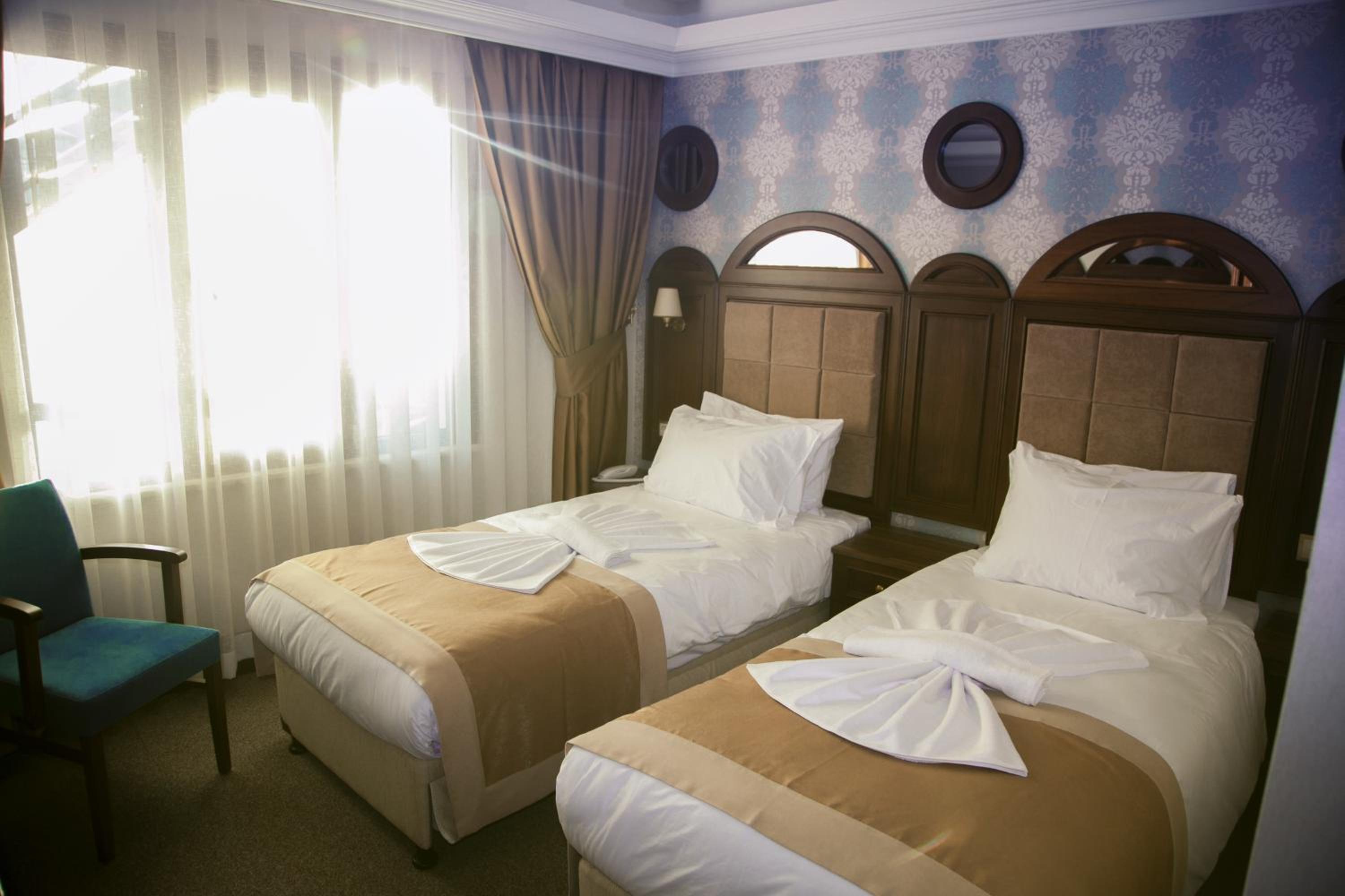 Economy Double or Twin Room photo 2