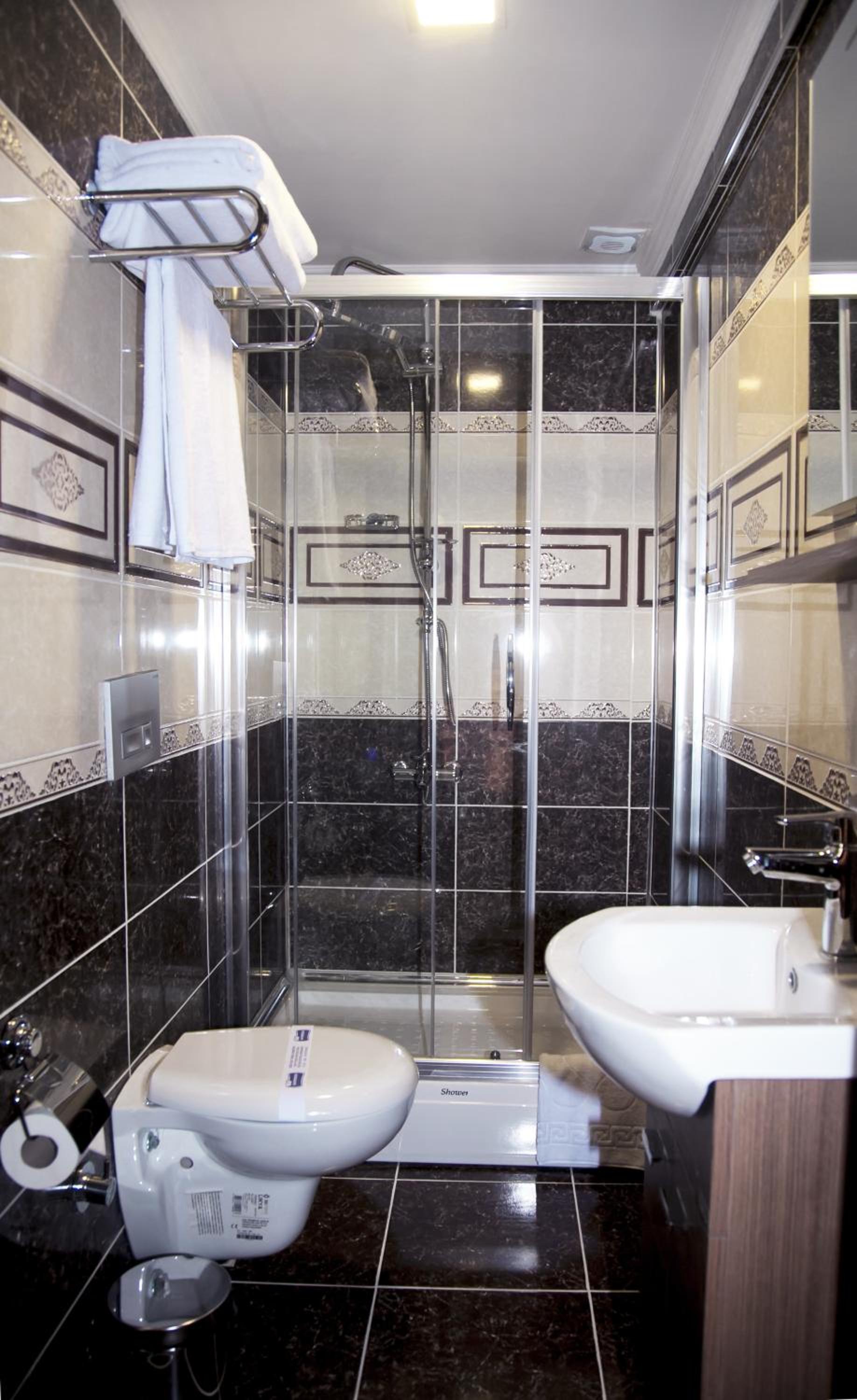Economy Double or Twin Room