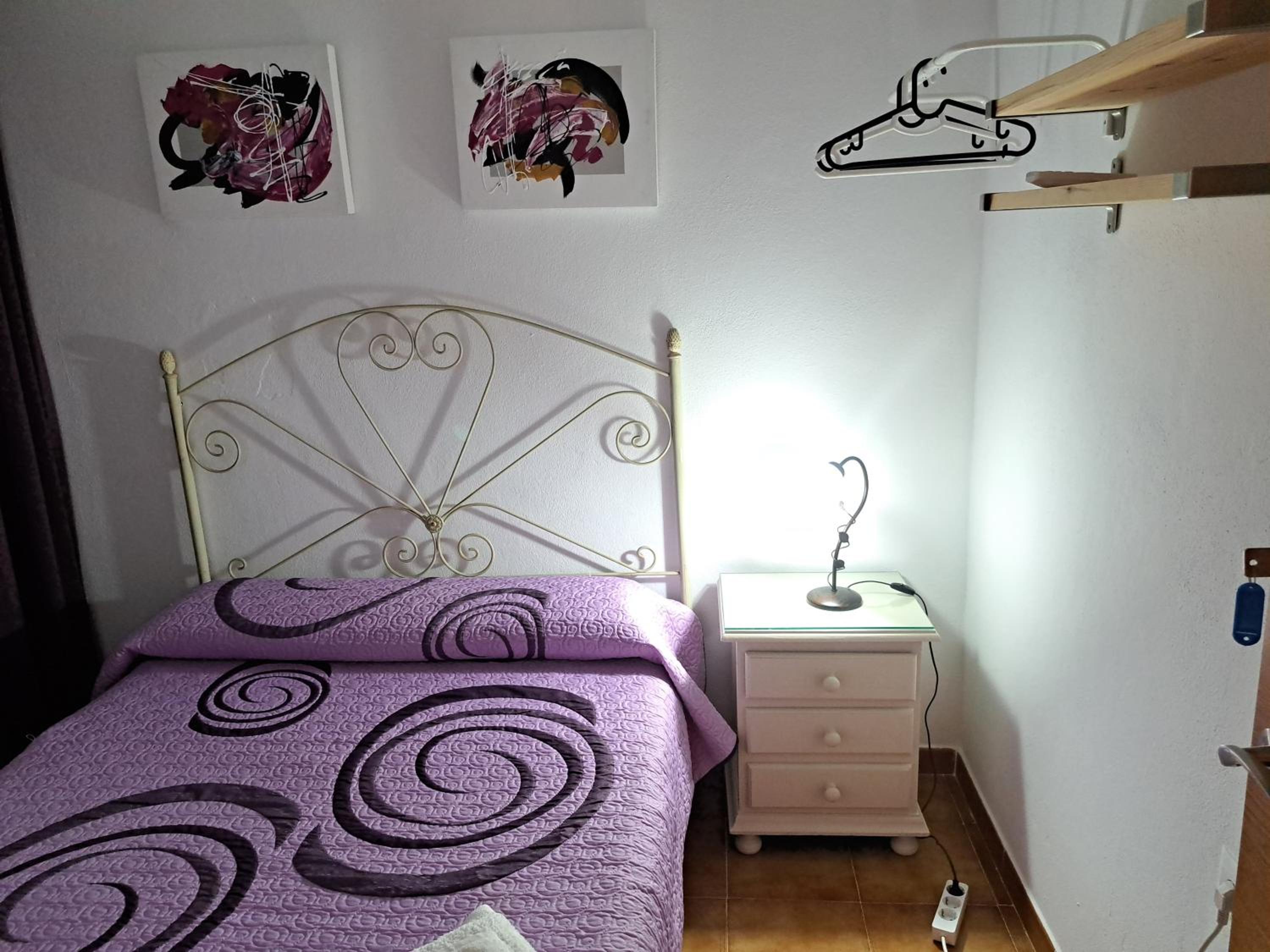 Four-Bedroom House - Photo 20