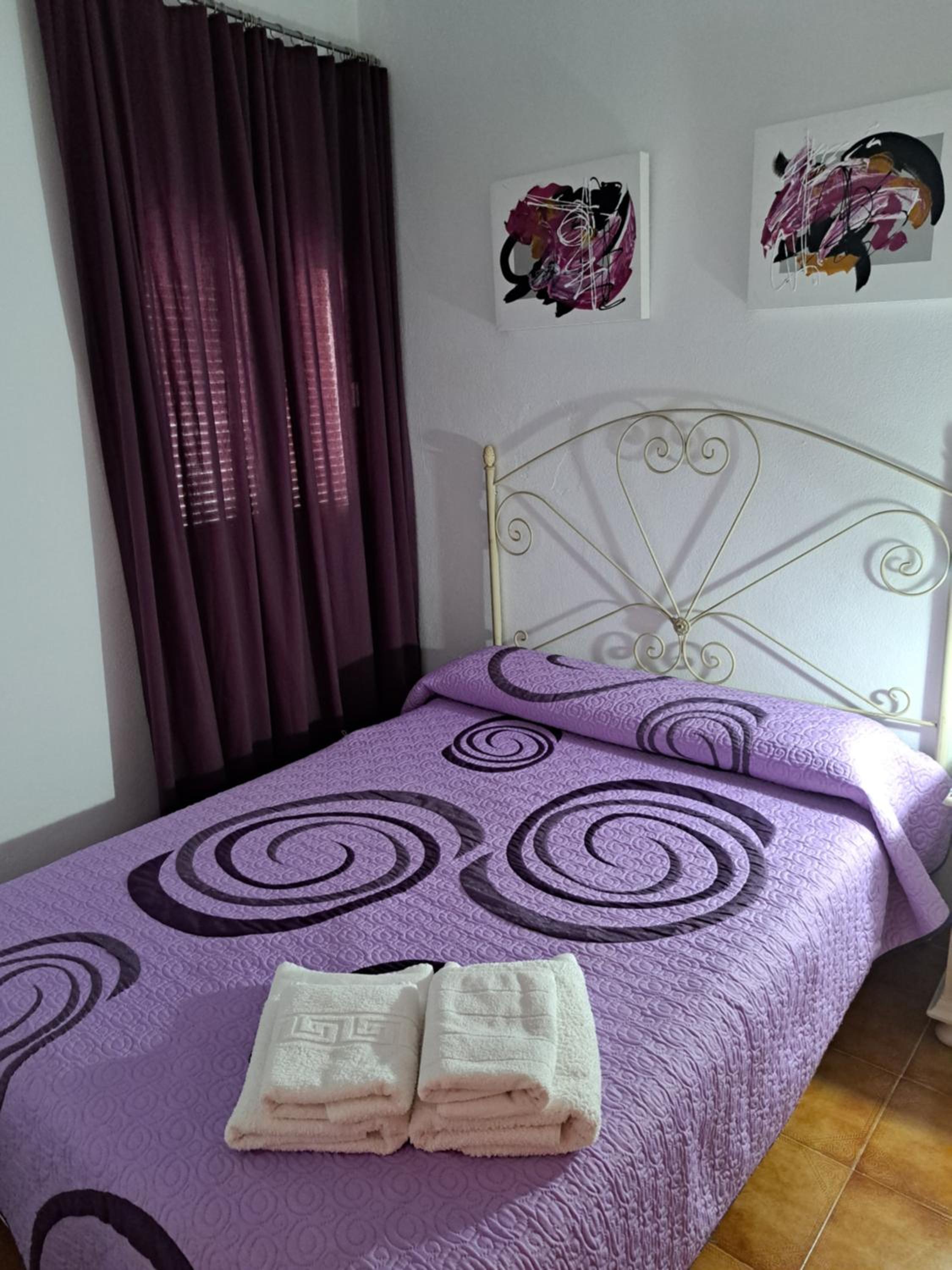 Four-Bedroom House - Photo 24