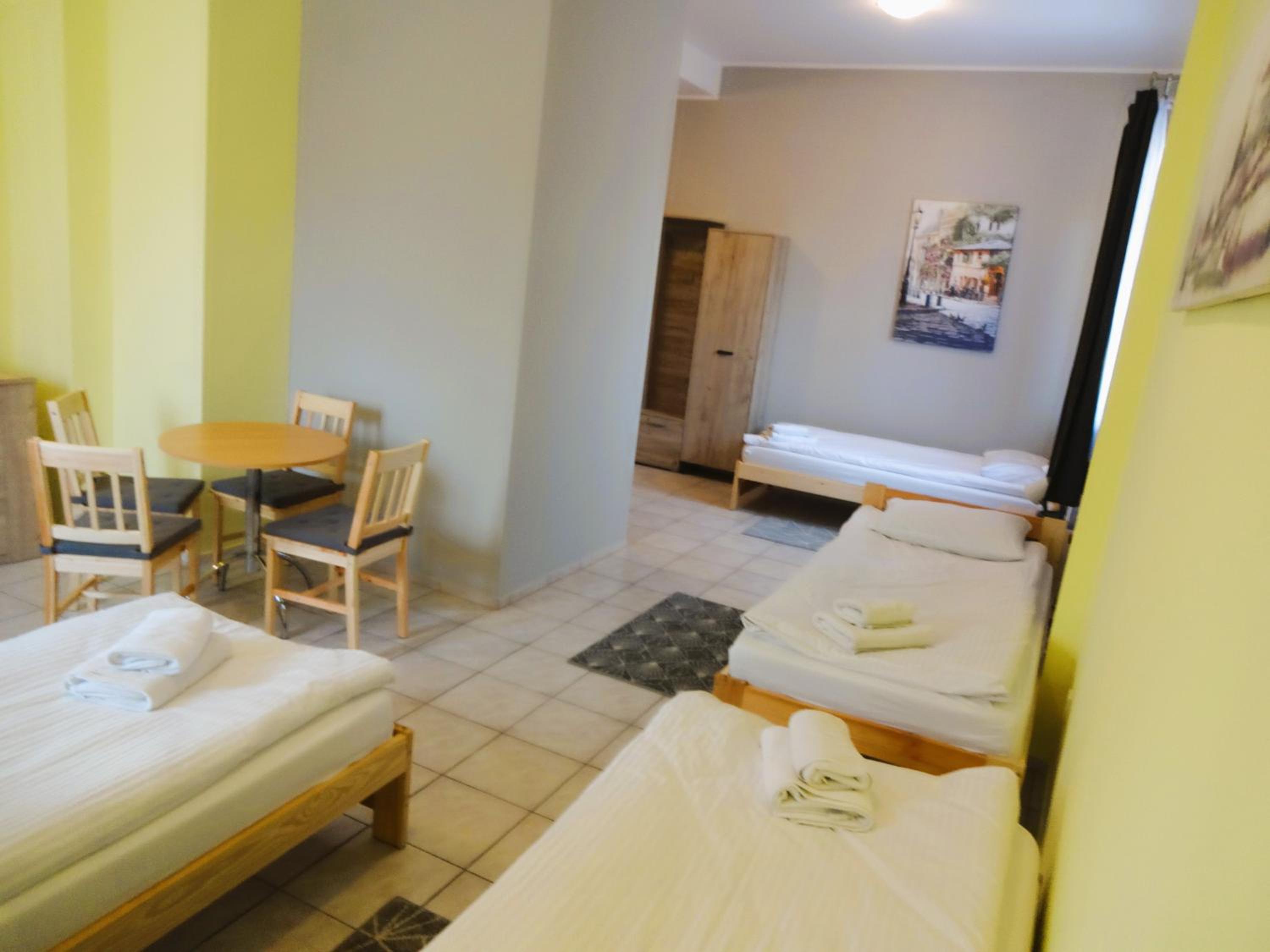 Quadruple Room with Bathroom photo 3