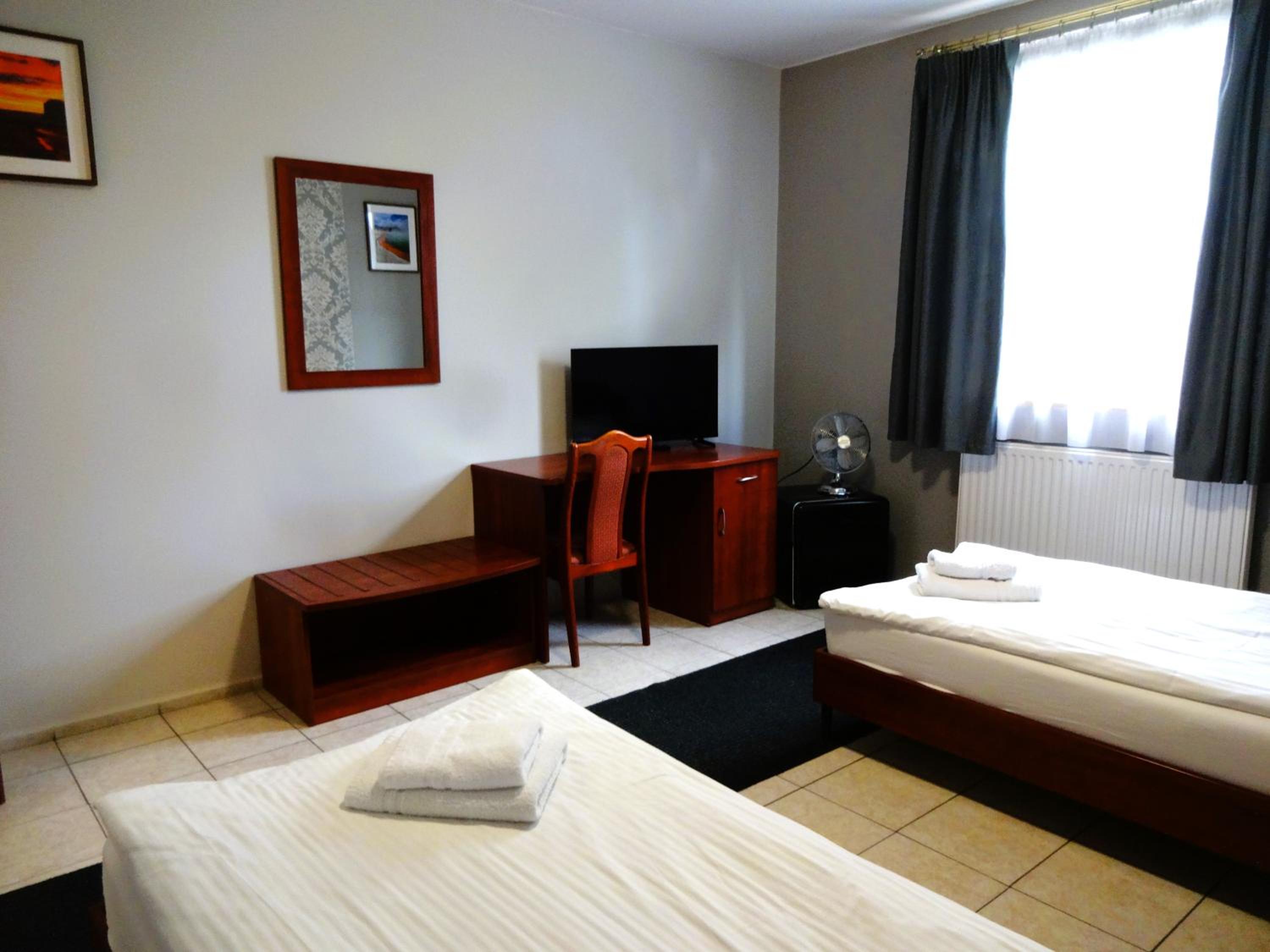 Standard Double Room photo 3