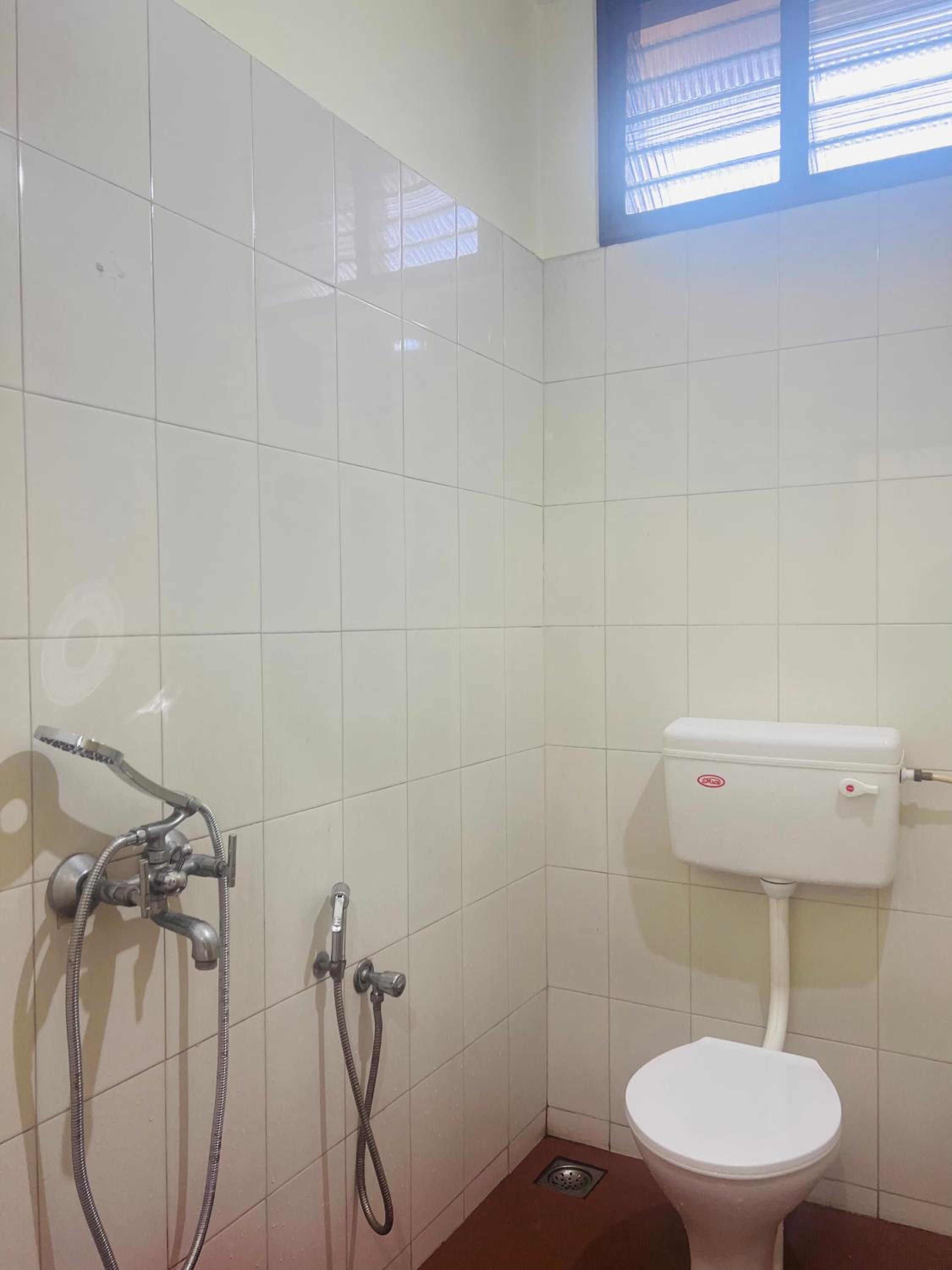 Deluxe Double or Twin Room - Photo 14